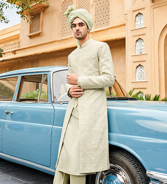 What To Wear To A Wedding: A Guide for Grooms & Guests