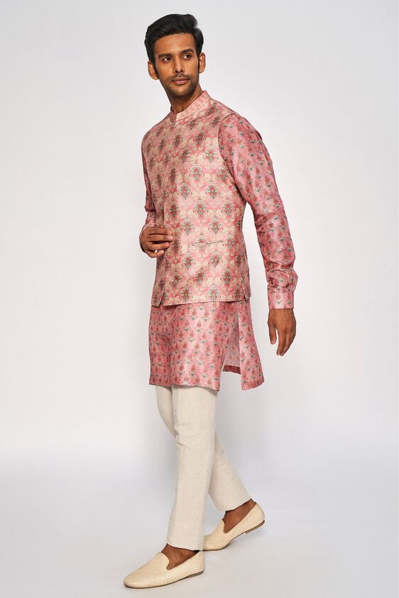 2 - Arnav Bandi – Pink, image 2