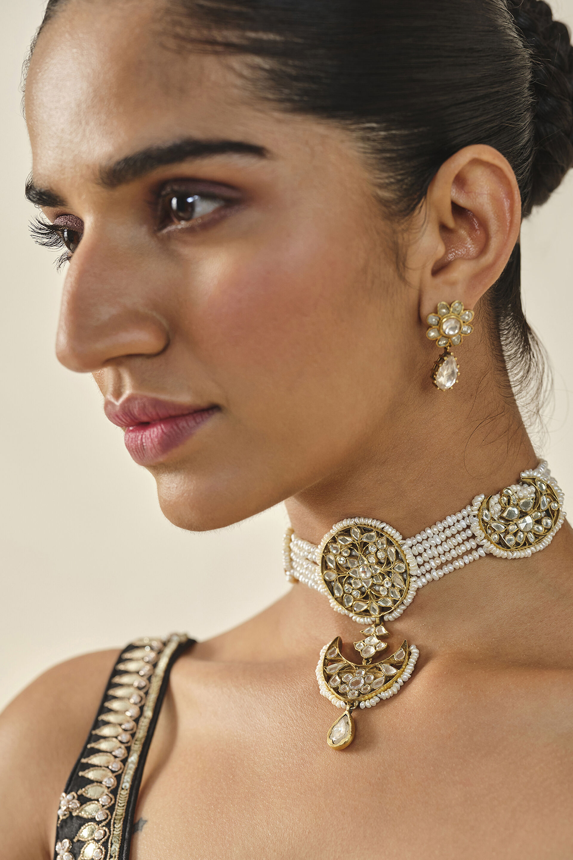 Naila Choker, , image 3