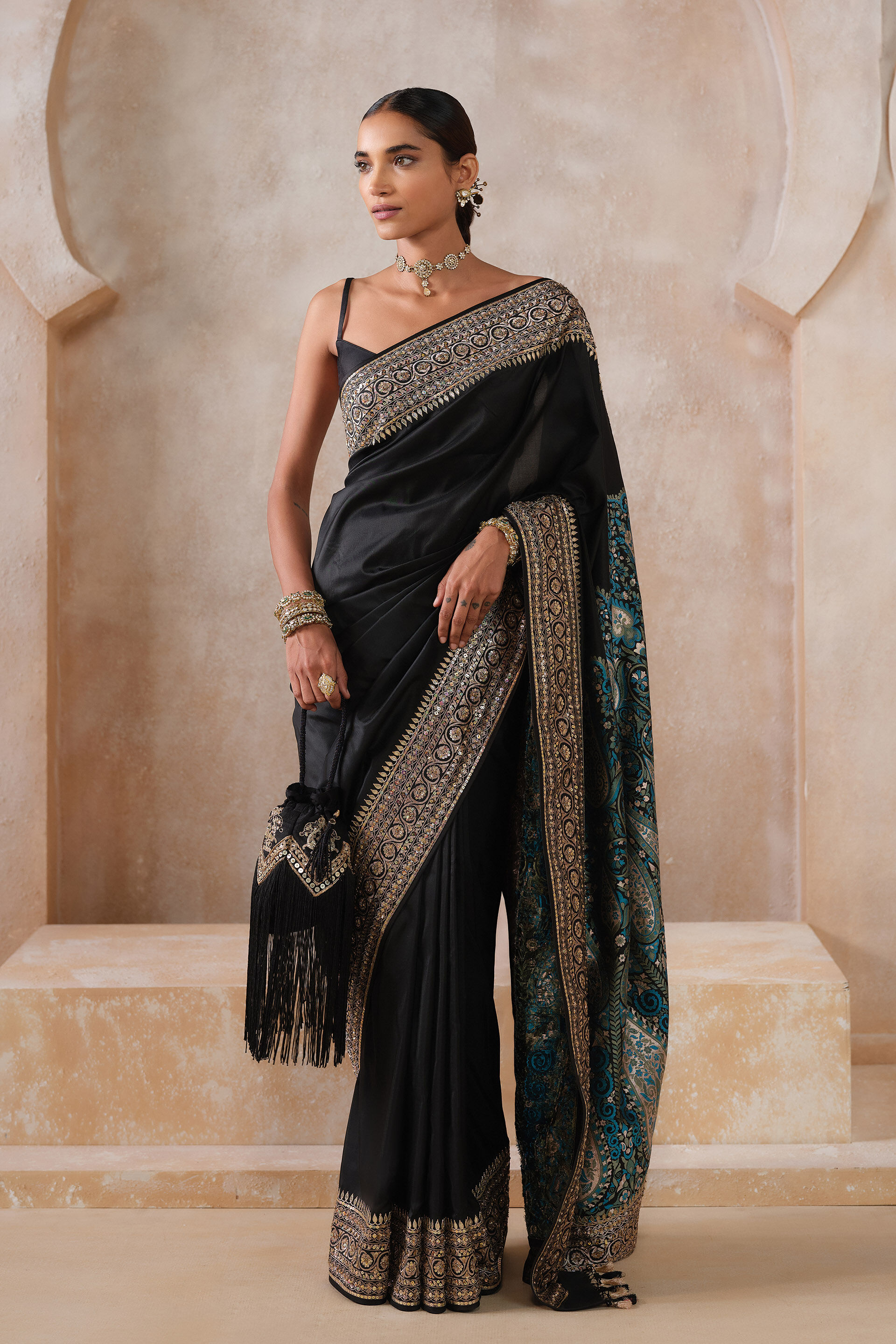 Anuranjita Handwoven Benarasi Silk Saree - Black
