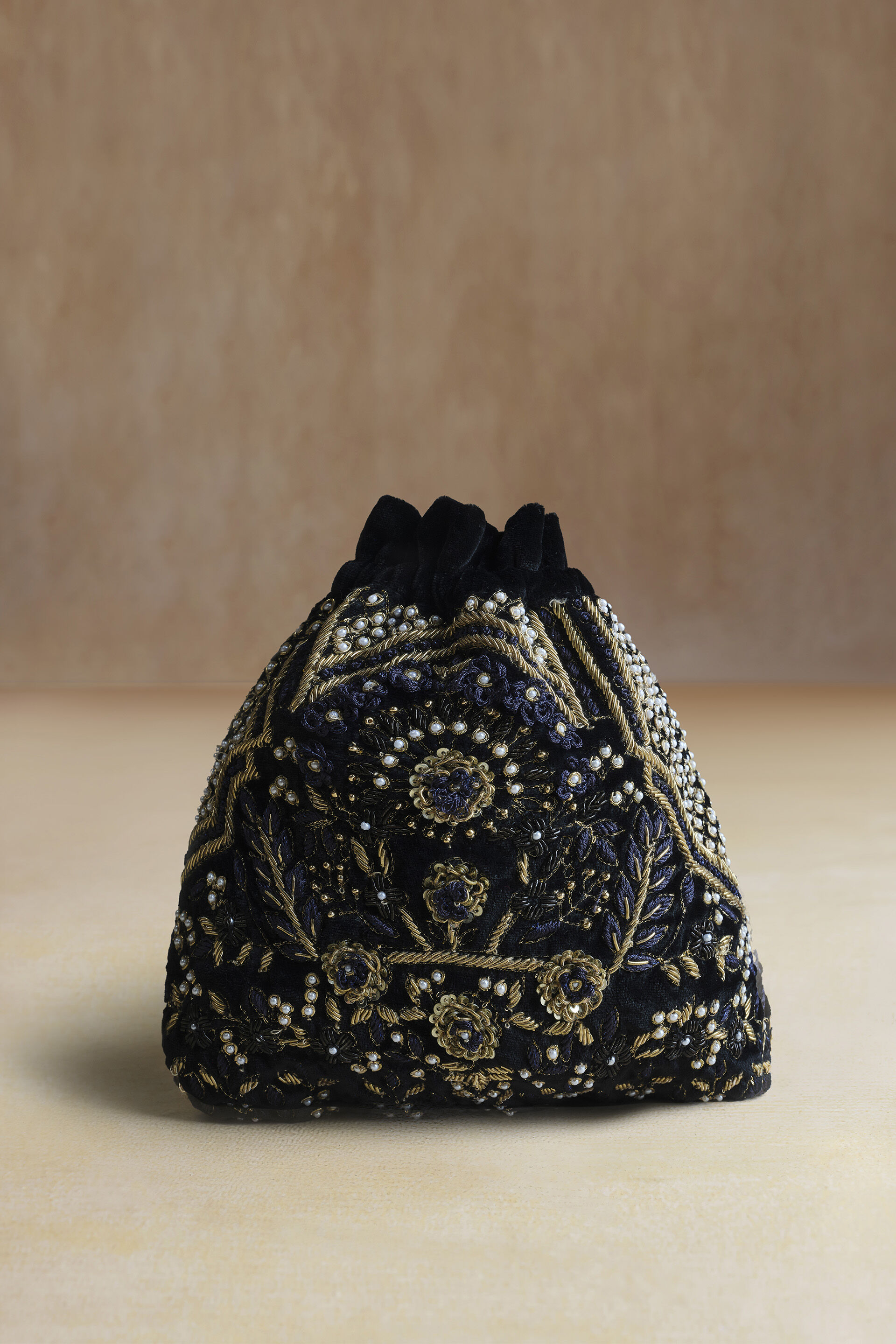 Blooming Ballad Potli - Black