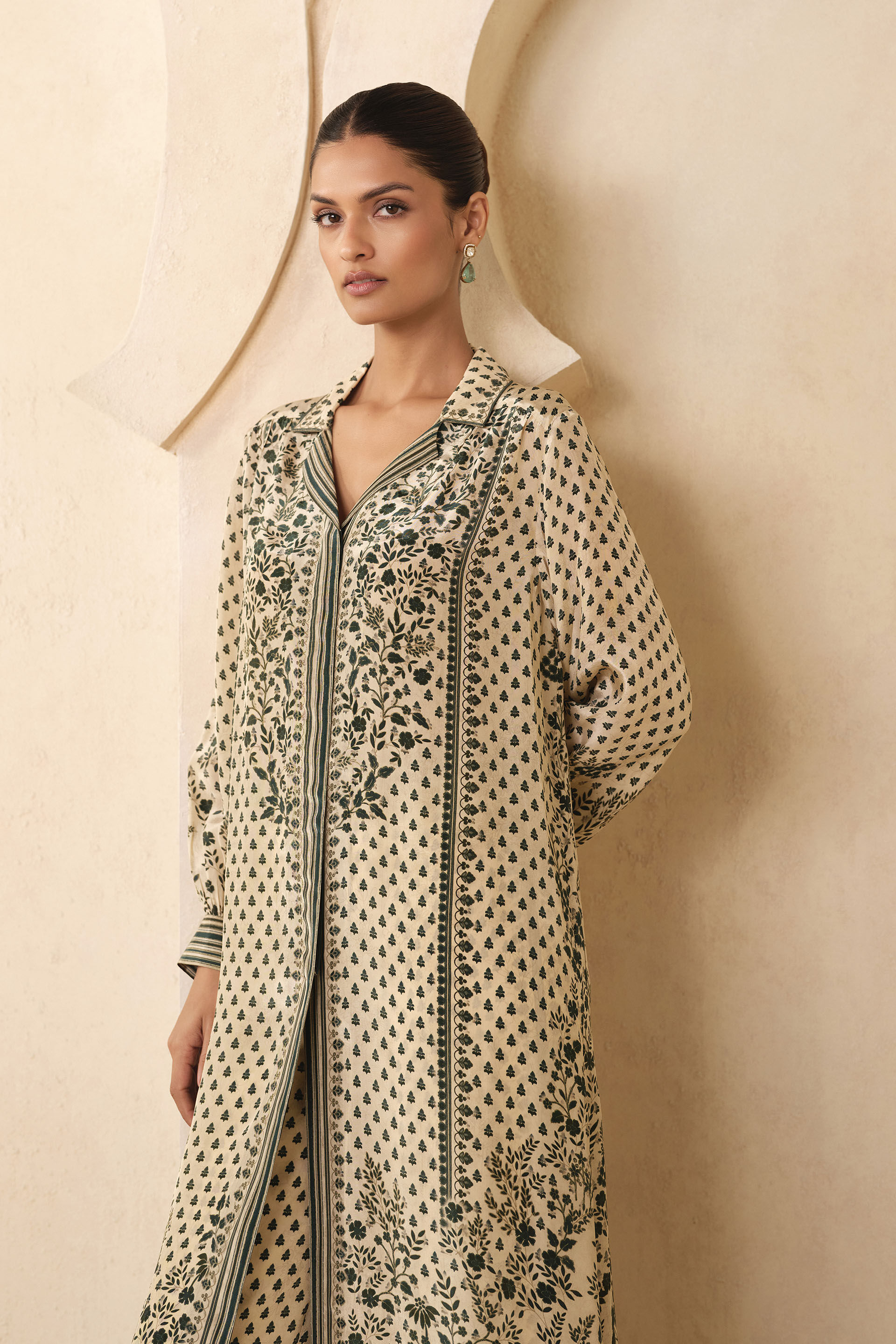 Evani Kurta Set -  Beige, Beige, image 4