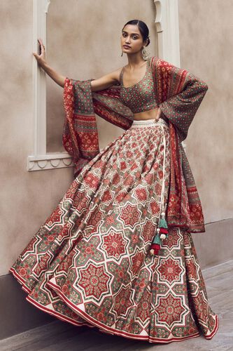 Mayai Lehenga - Red, Red, image 2