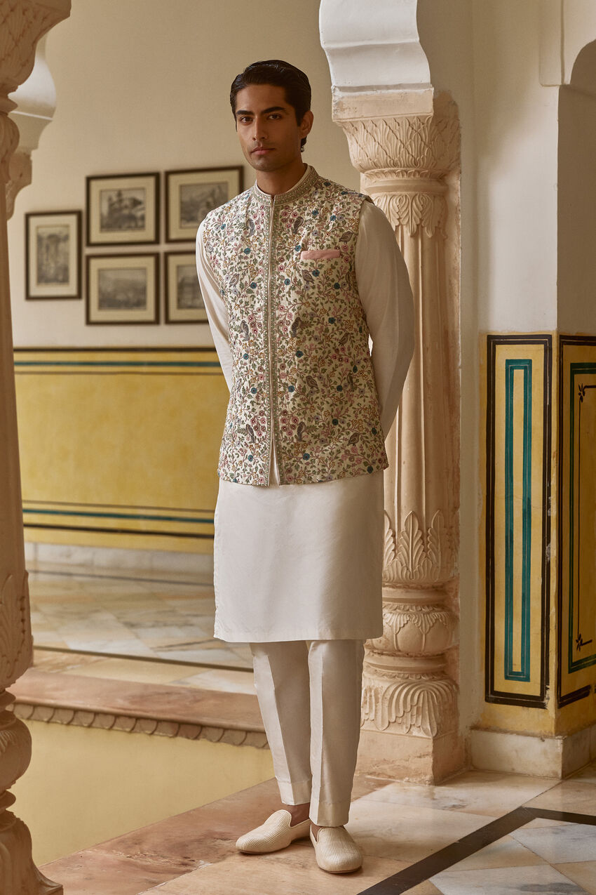 Buy Designer Wedding Dresses for Men & Groom Online in USA | Anita Dongre Buy Designer Wedding Dresses for Men & Groom Online in USA | Anita Dongre