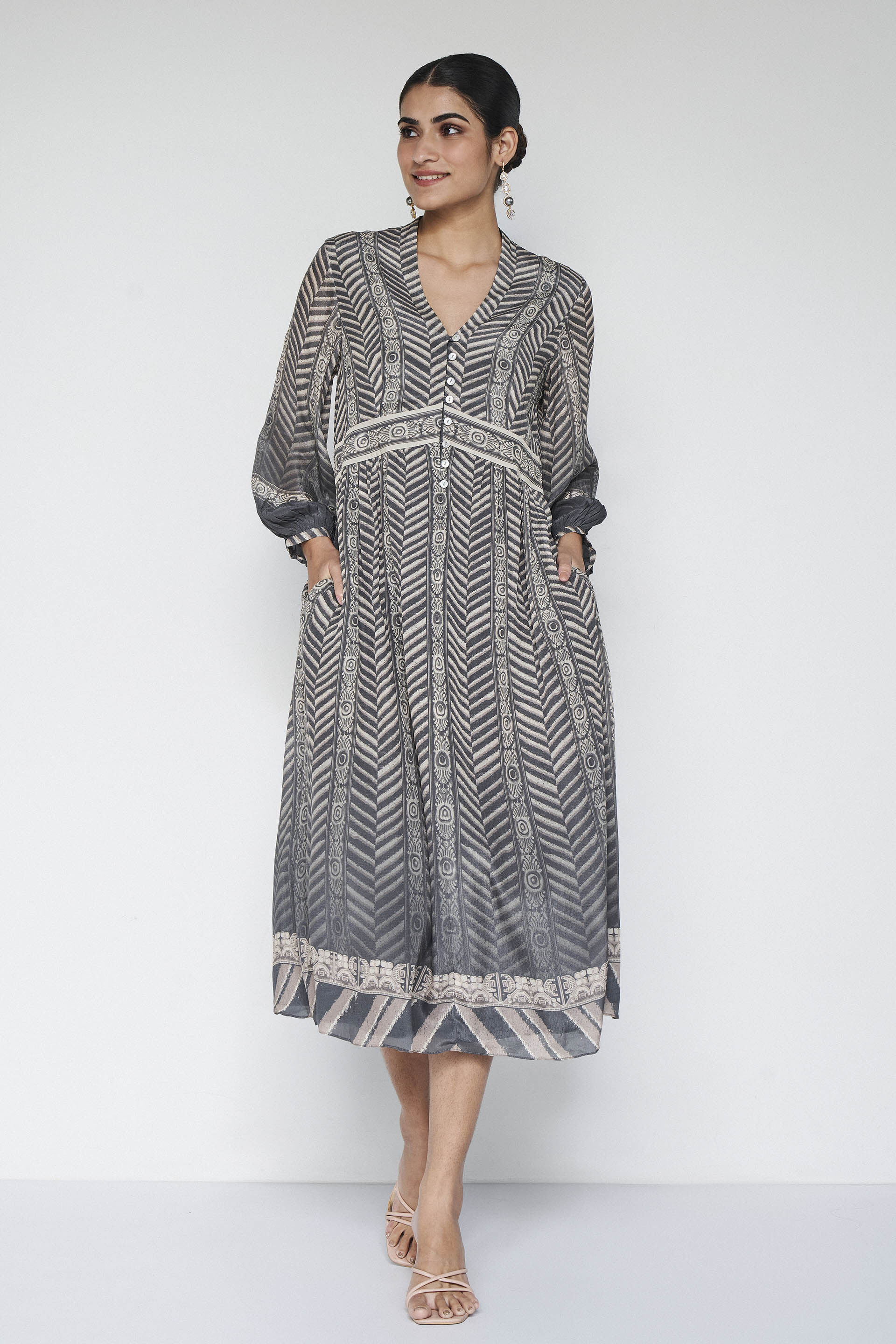 Anita dongre store casual wear