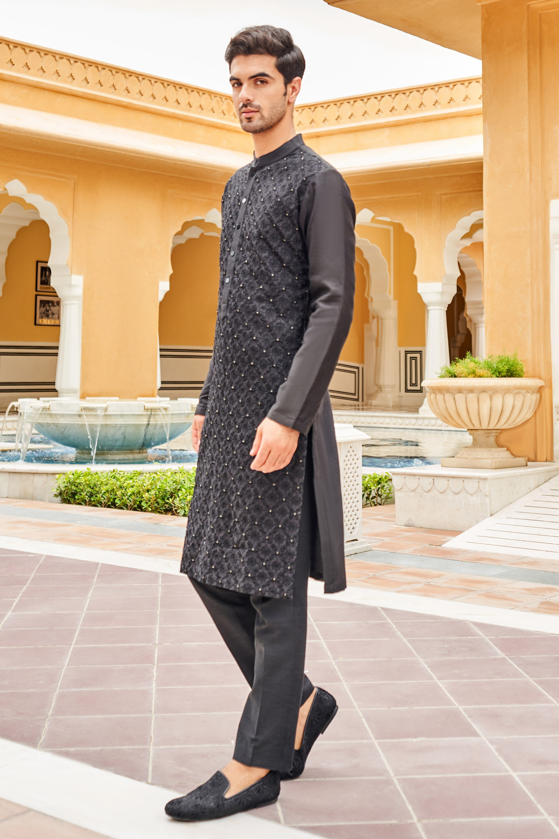 Aavyan Kurta - Black, Black, image 2