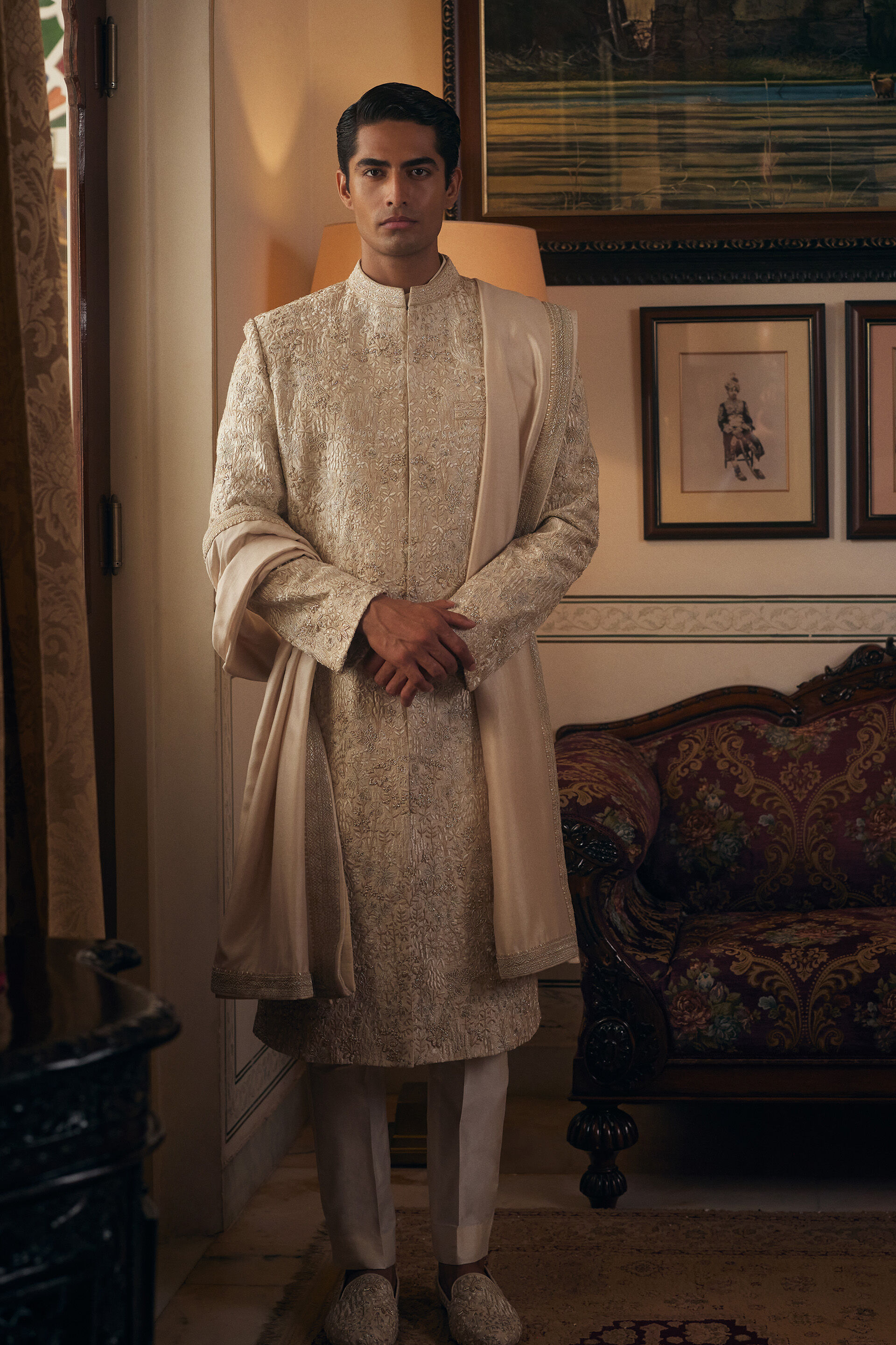 Shahzain Embroidered Silk Dupatta - Ivory