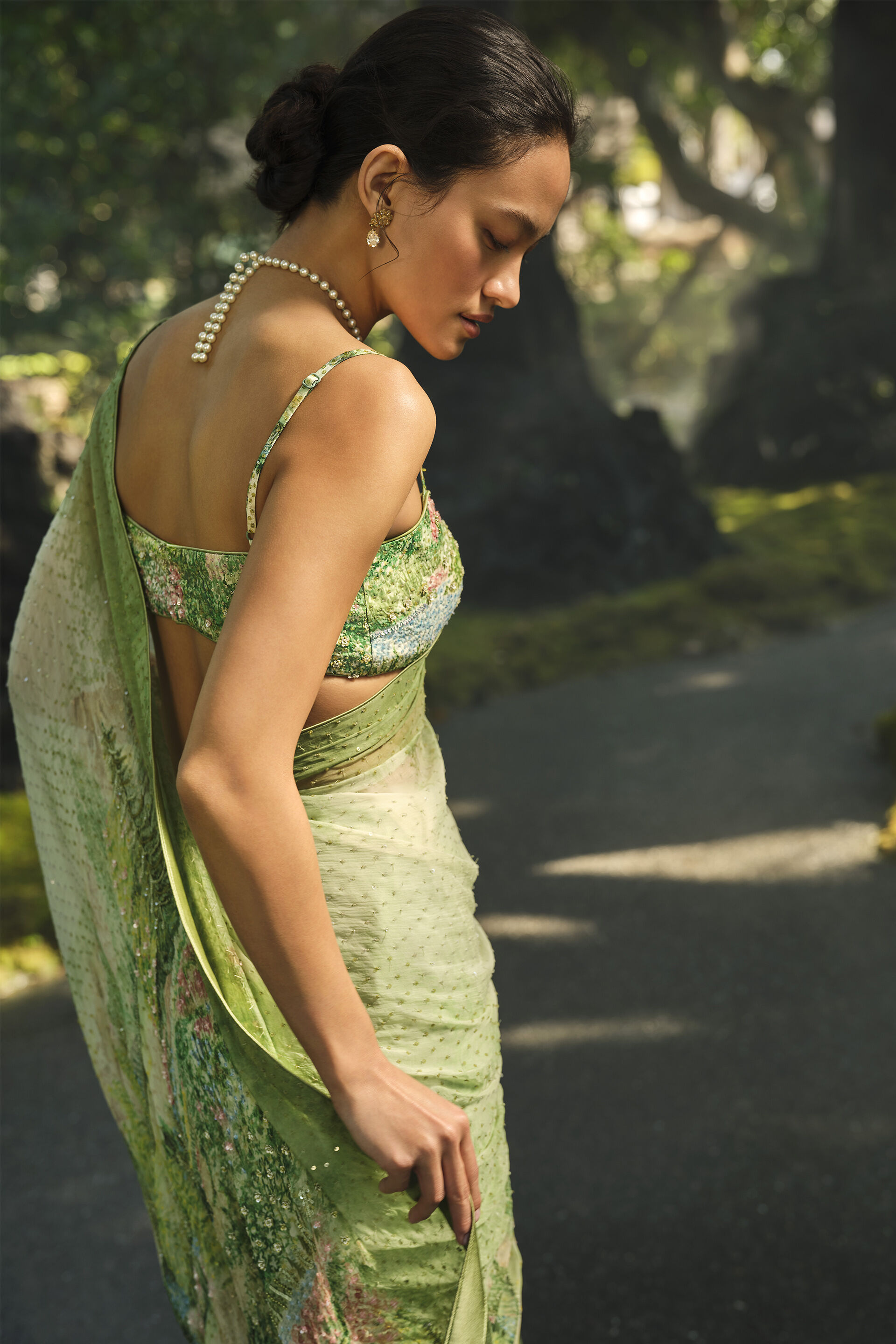 The Liveforest Embroidered Chiffon Saree - Green, Green, image 3
