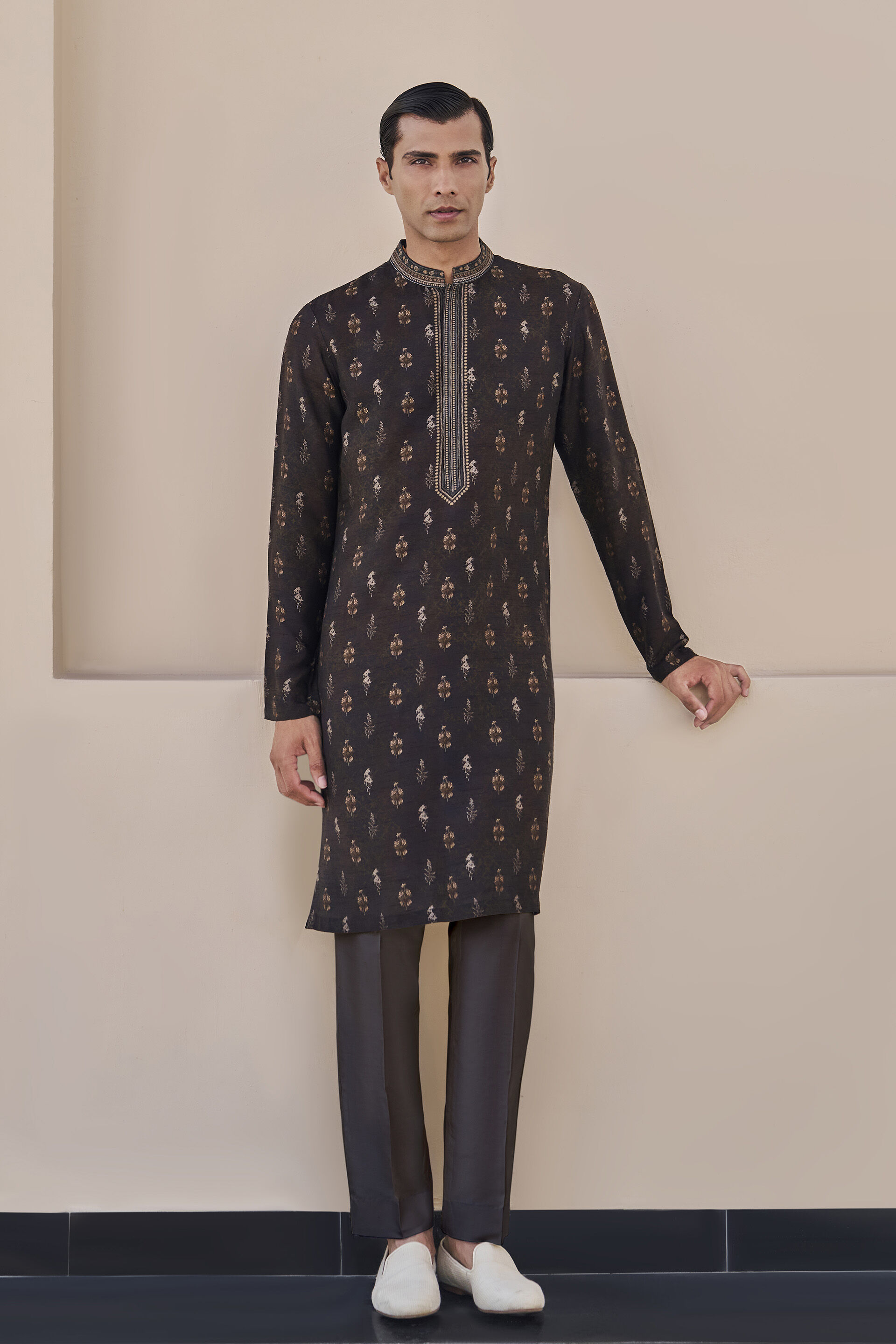 Ijay Brown Kurta