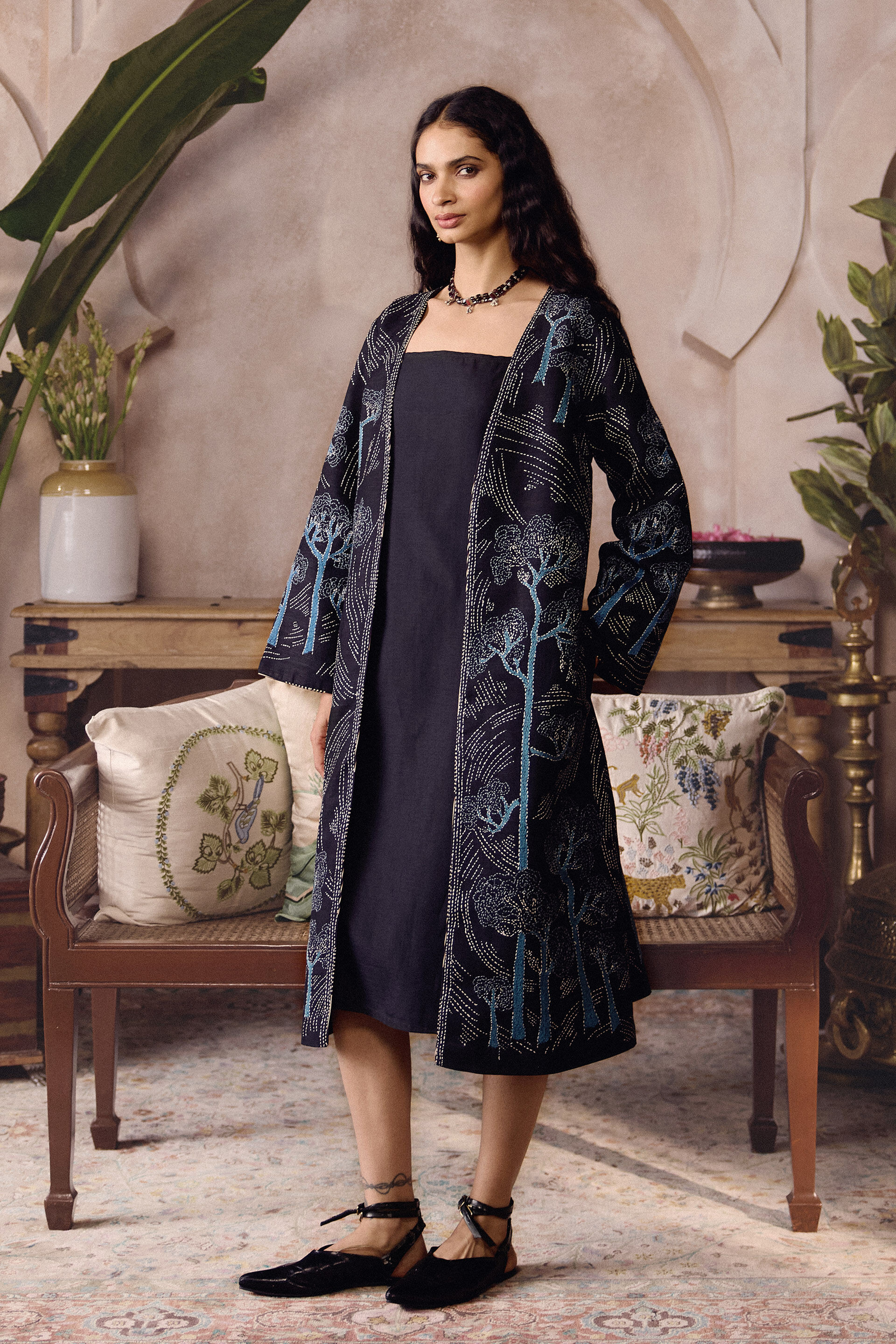 Ahren Hand-embroidered Kantha Silk Jacket Set - Black, Black, image 3