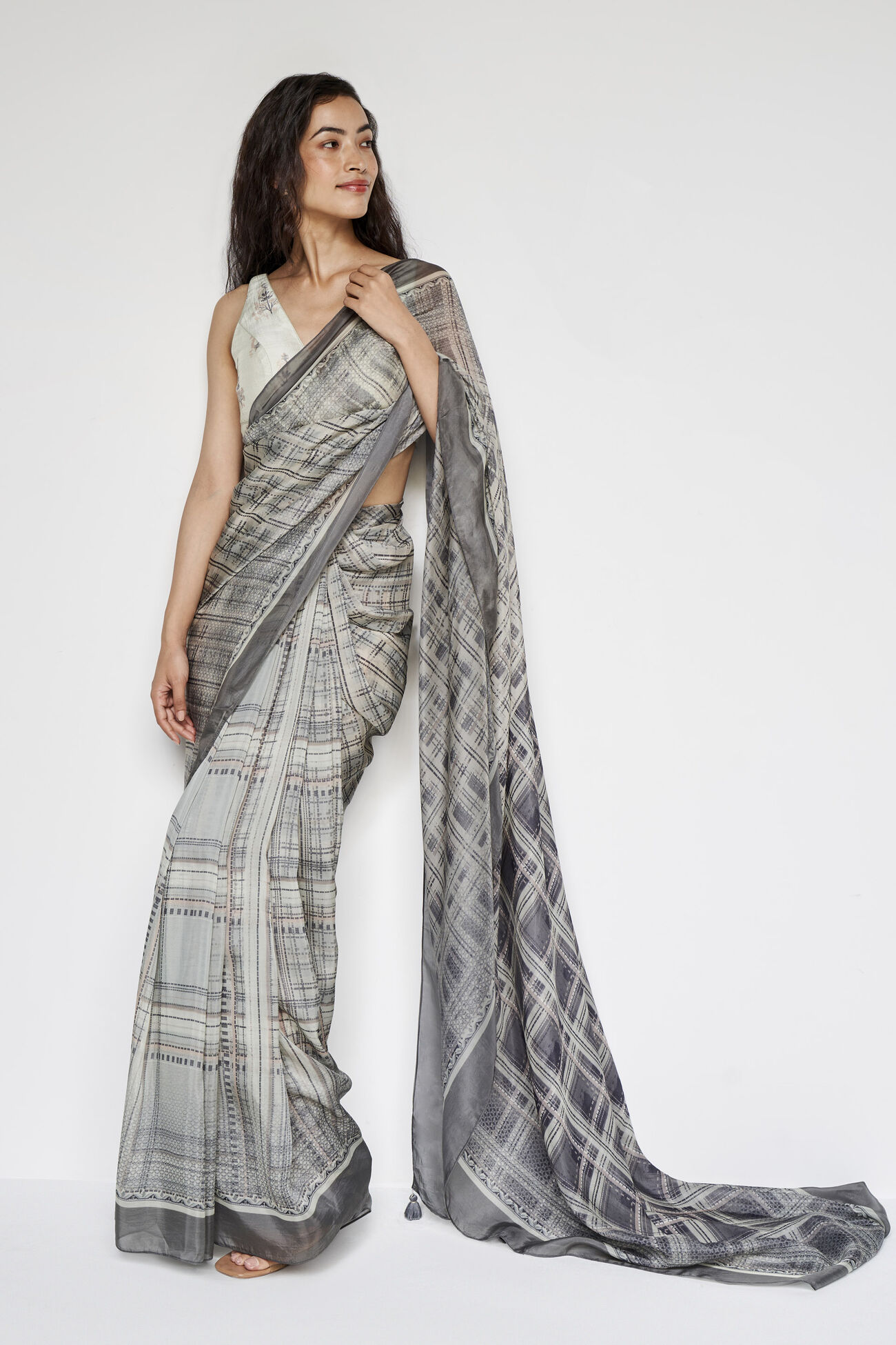 Aparna Saree Set, Grey, image 1