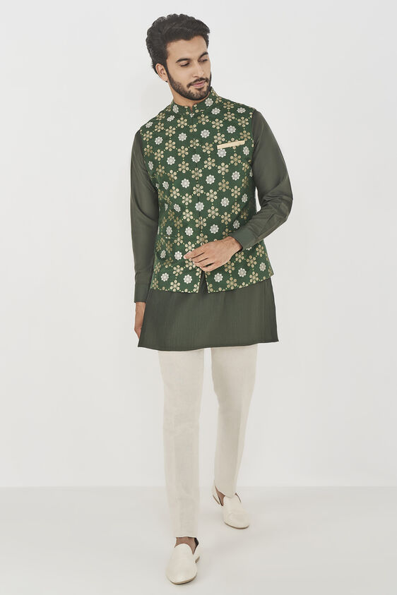 Aayansh Bandi, Emerald, image 1
