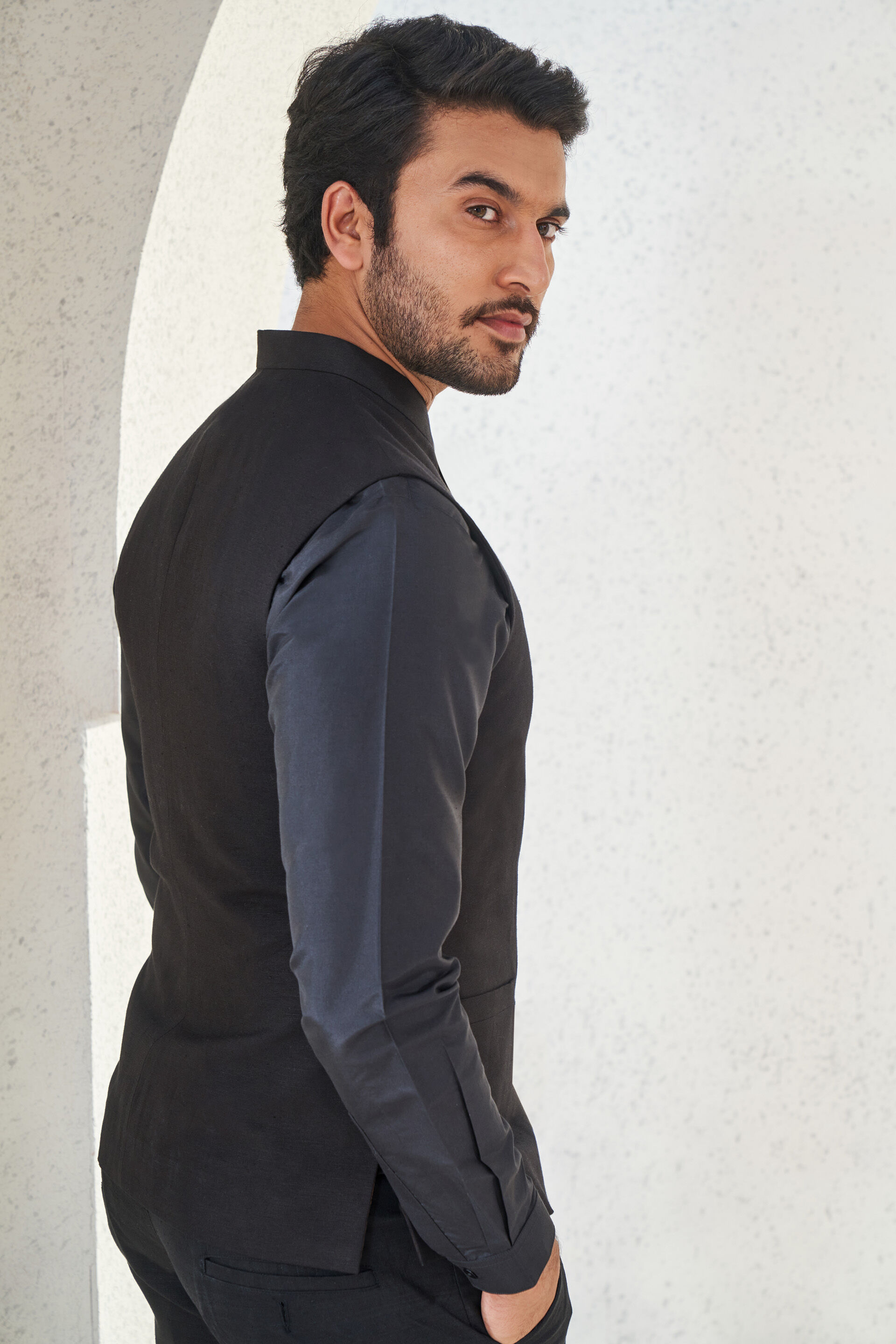 The Akshaj Bandi Black, Black, image 5