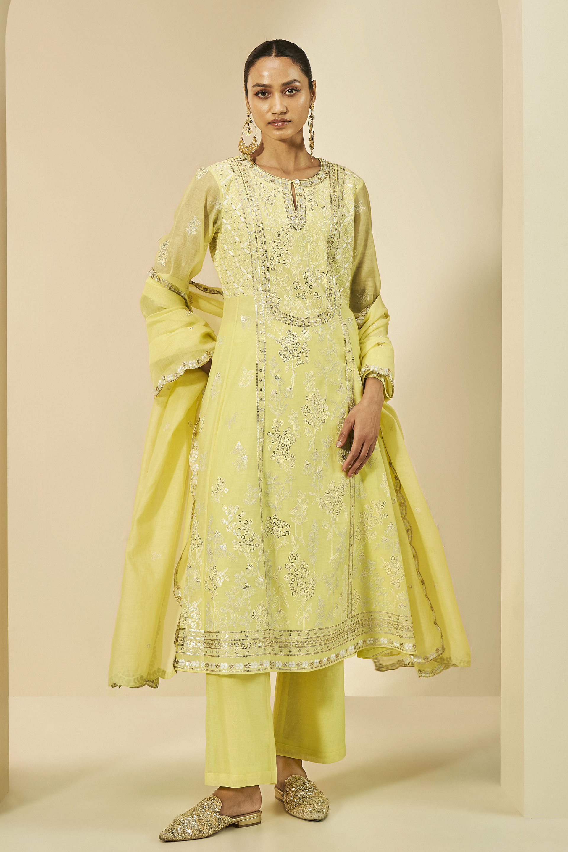 Online Sale On Women s Kurta Sets Anita Dongre