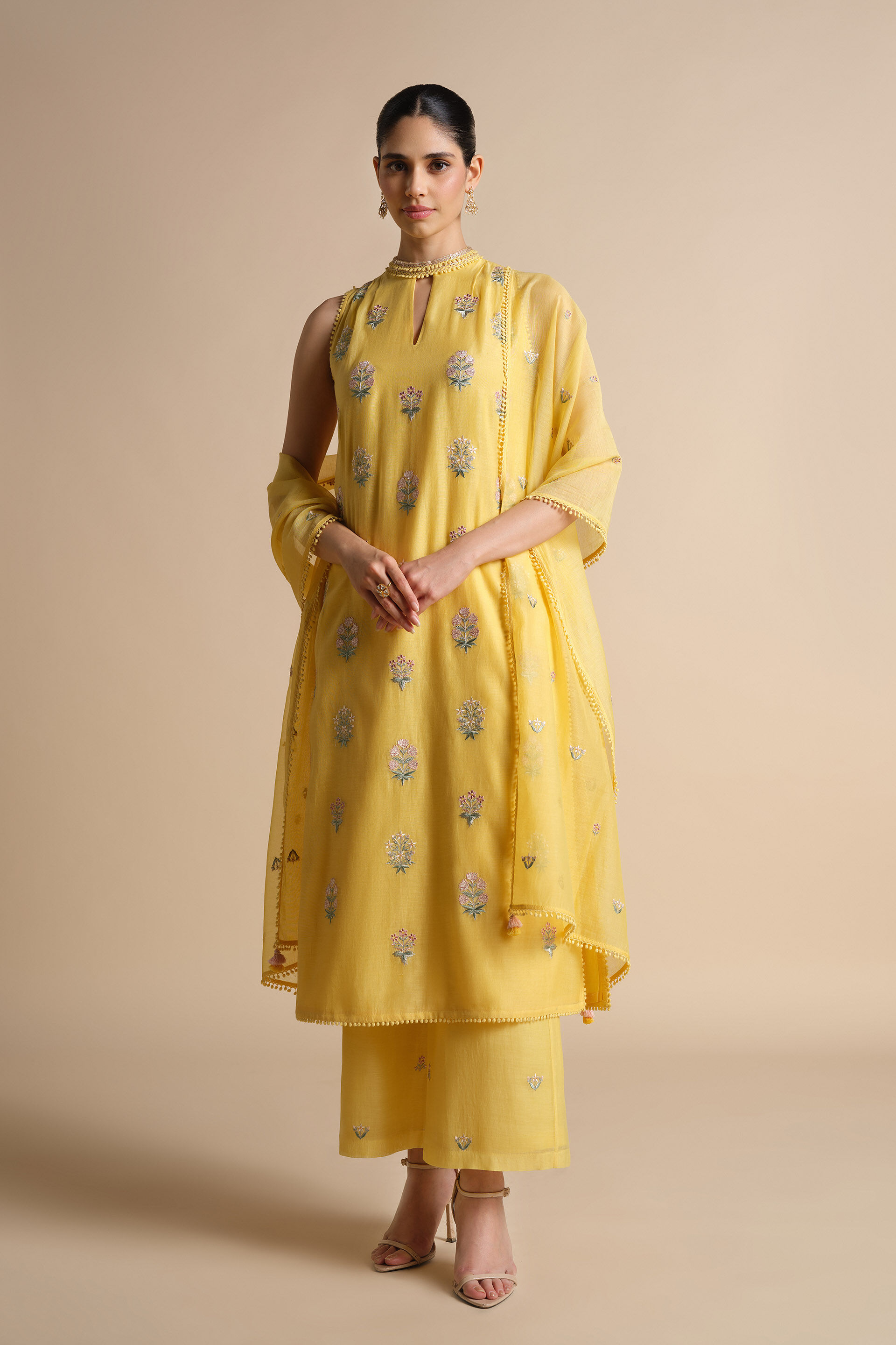 Helianthe Embroidered Mul Suit Set - Yellow