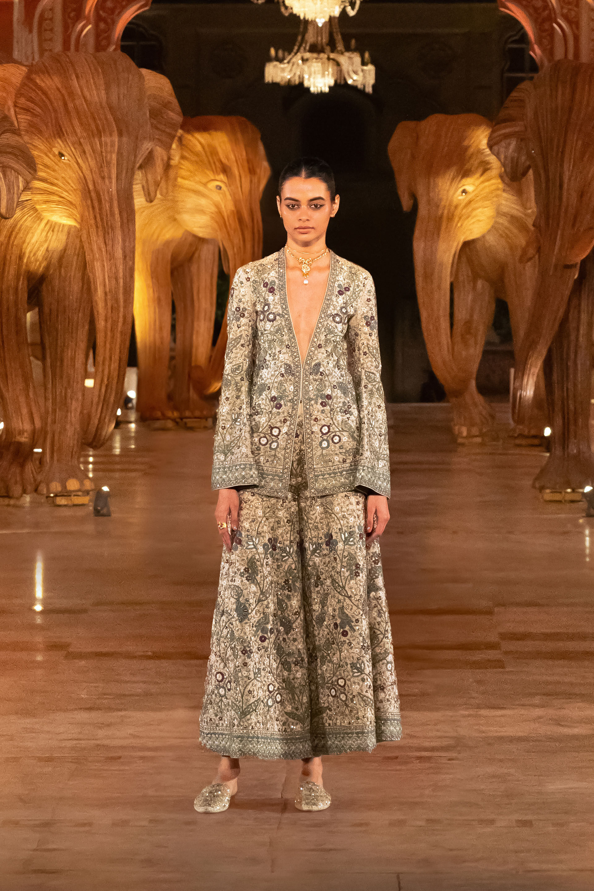 Flora and Fauna Zari Pant Set - Gold, Gold, image 7