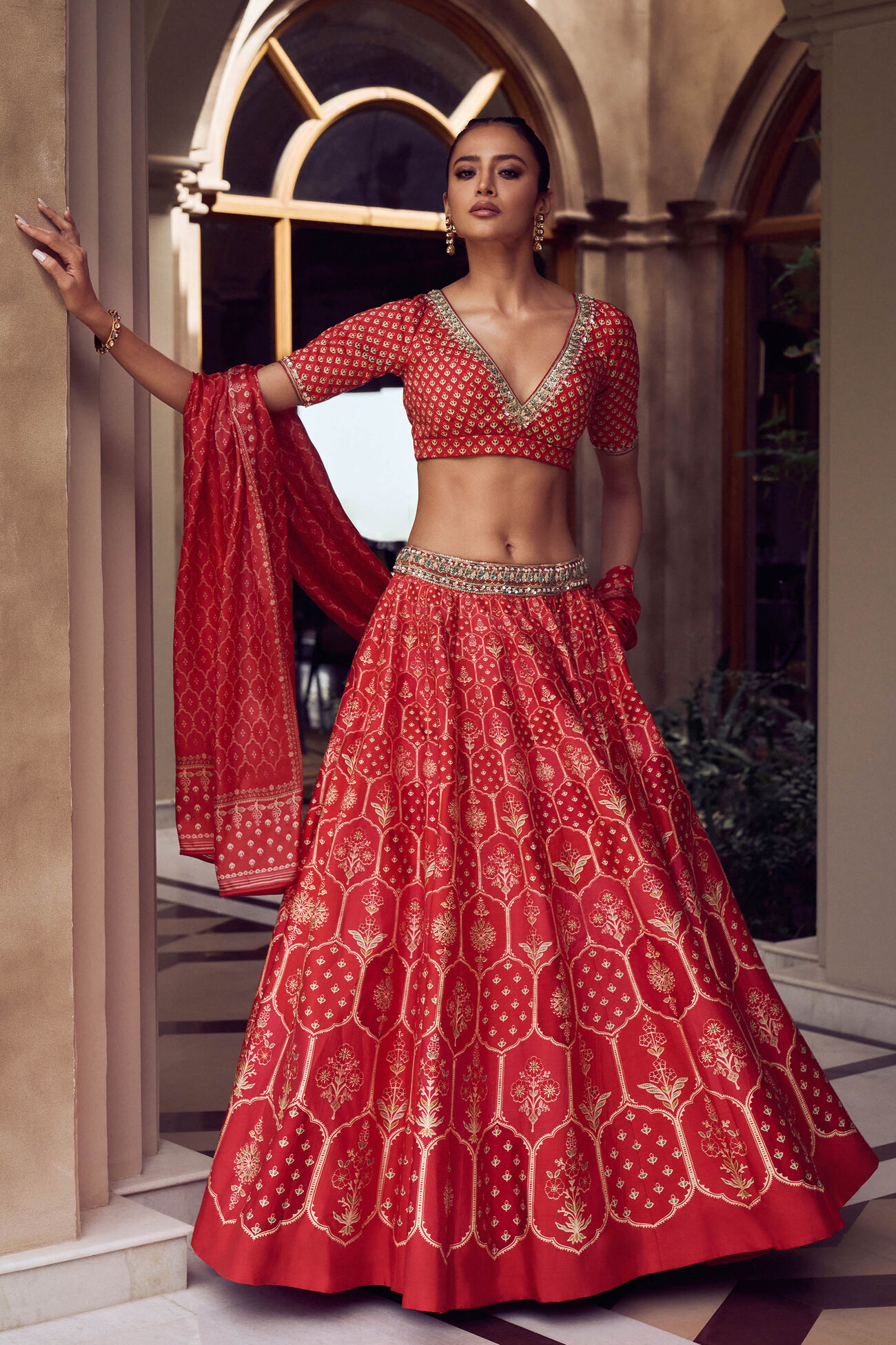 Mehvish Lehenga, Red, image 3