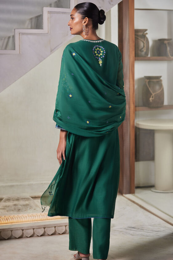 2-suit, image 2