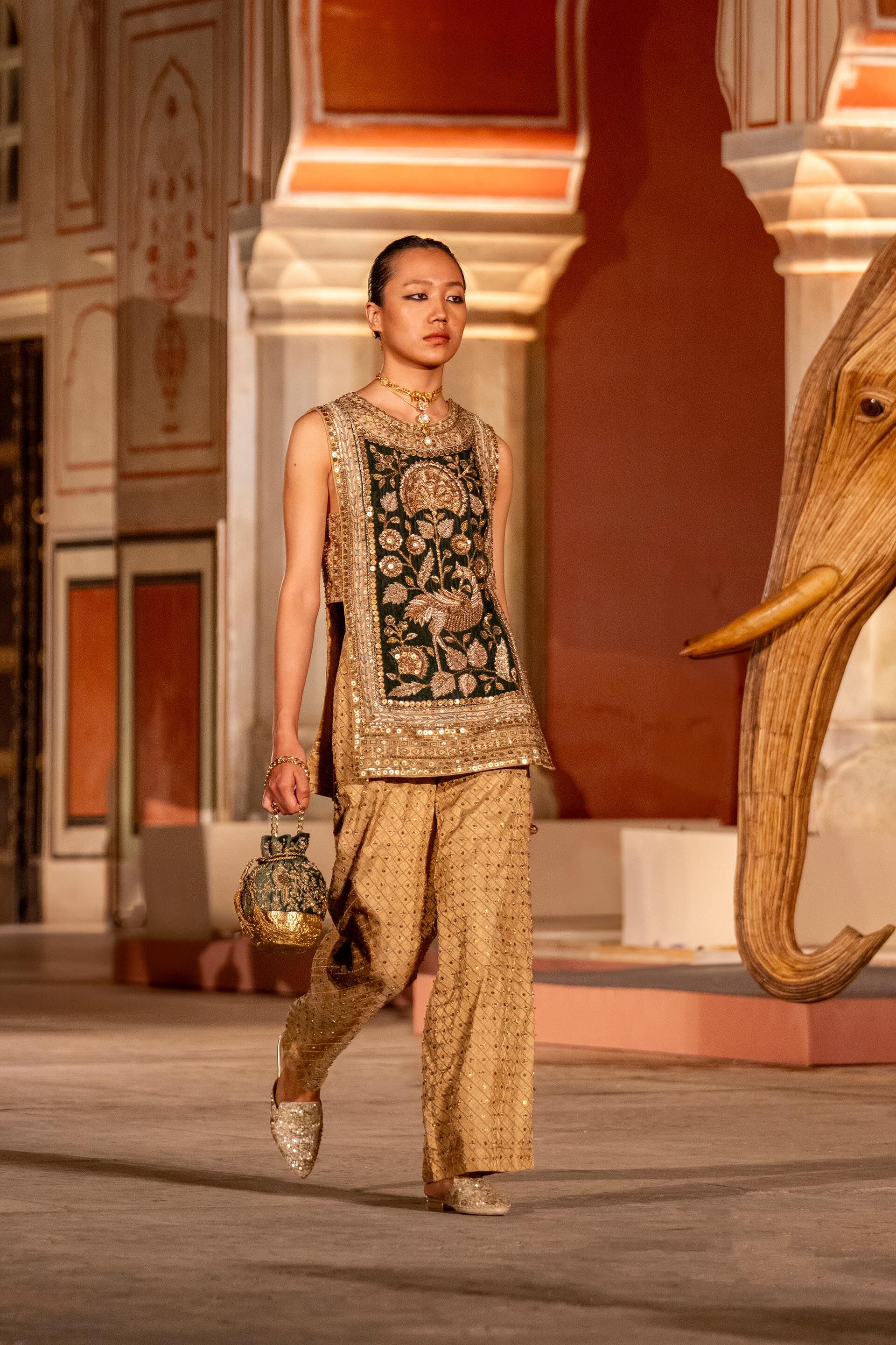 Heart Of The Forest Embroidered Zardozi Set - Gold, Gold, image 9