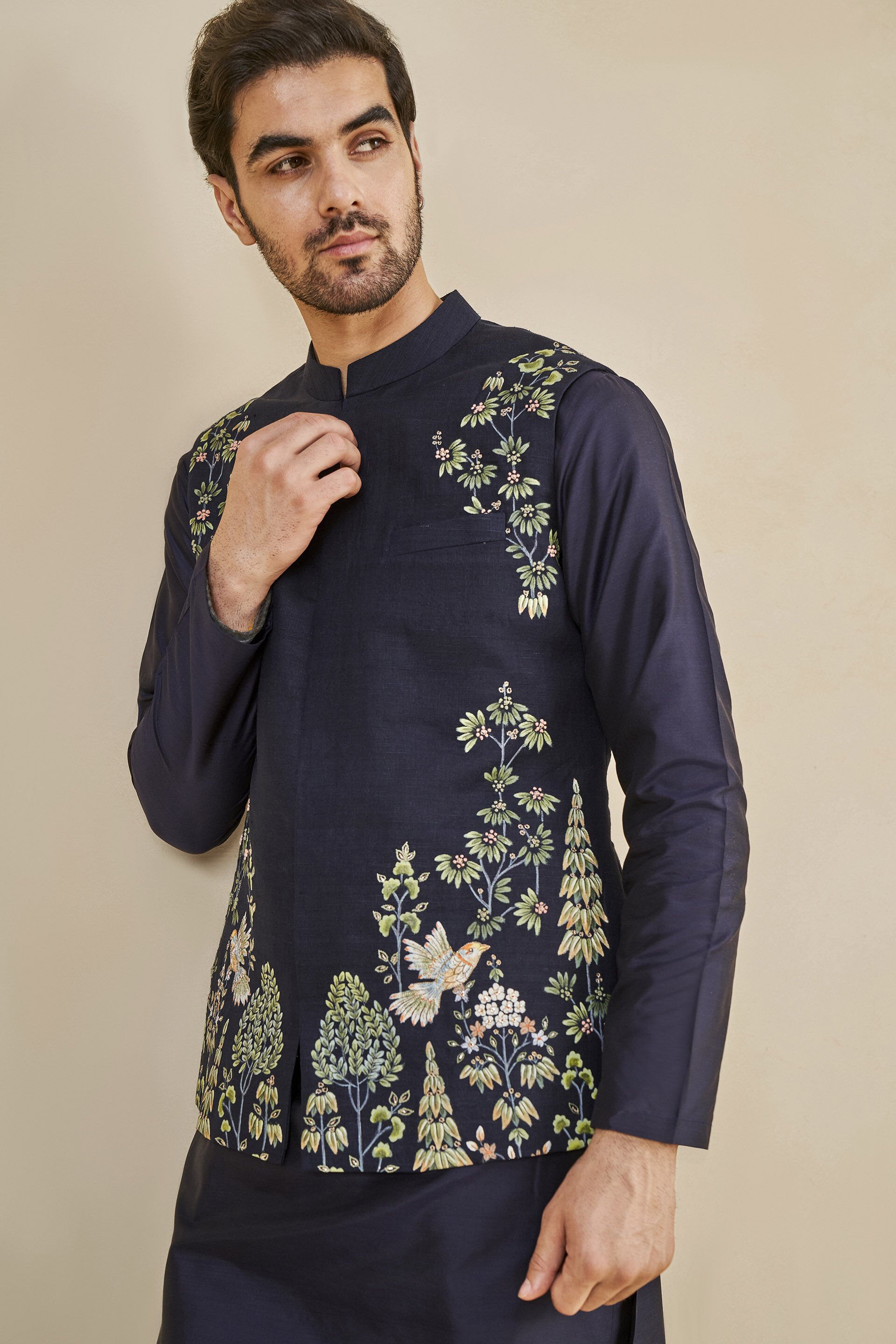 Buy Nikunj Hand painted Pichhwai Silk Nehru Jacket Navy Online for Wedding from Anita Dongre