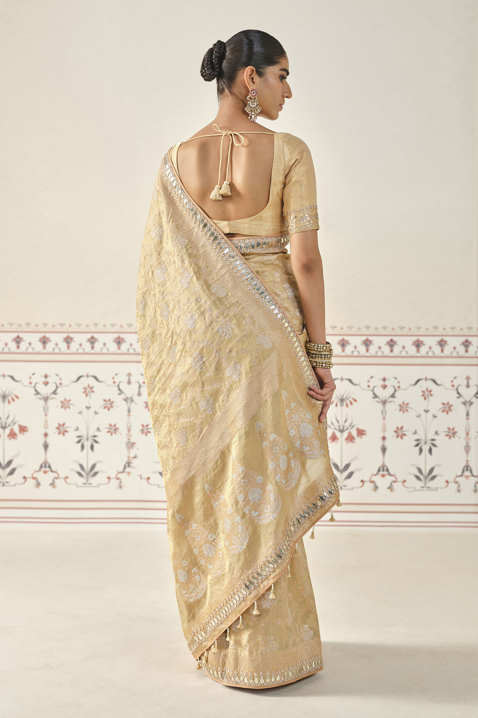 Nalina Handwoven Benarasi Silk Saree - Gold, Gold, image 2