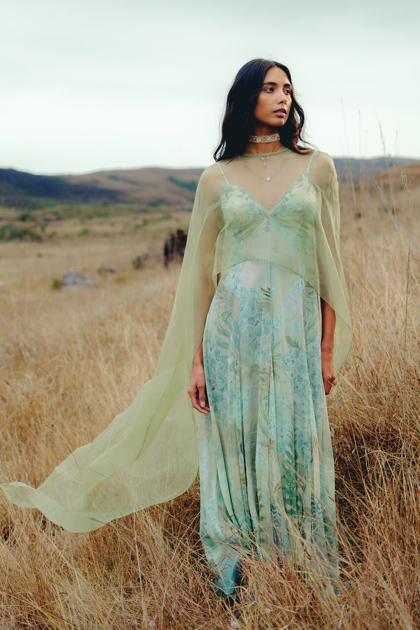 Buy Designer Gown for Women in USA | Anita Dongre Buy Designer Gown for Women in USA | Anita Dongre