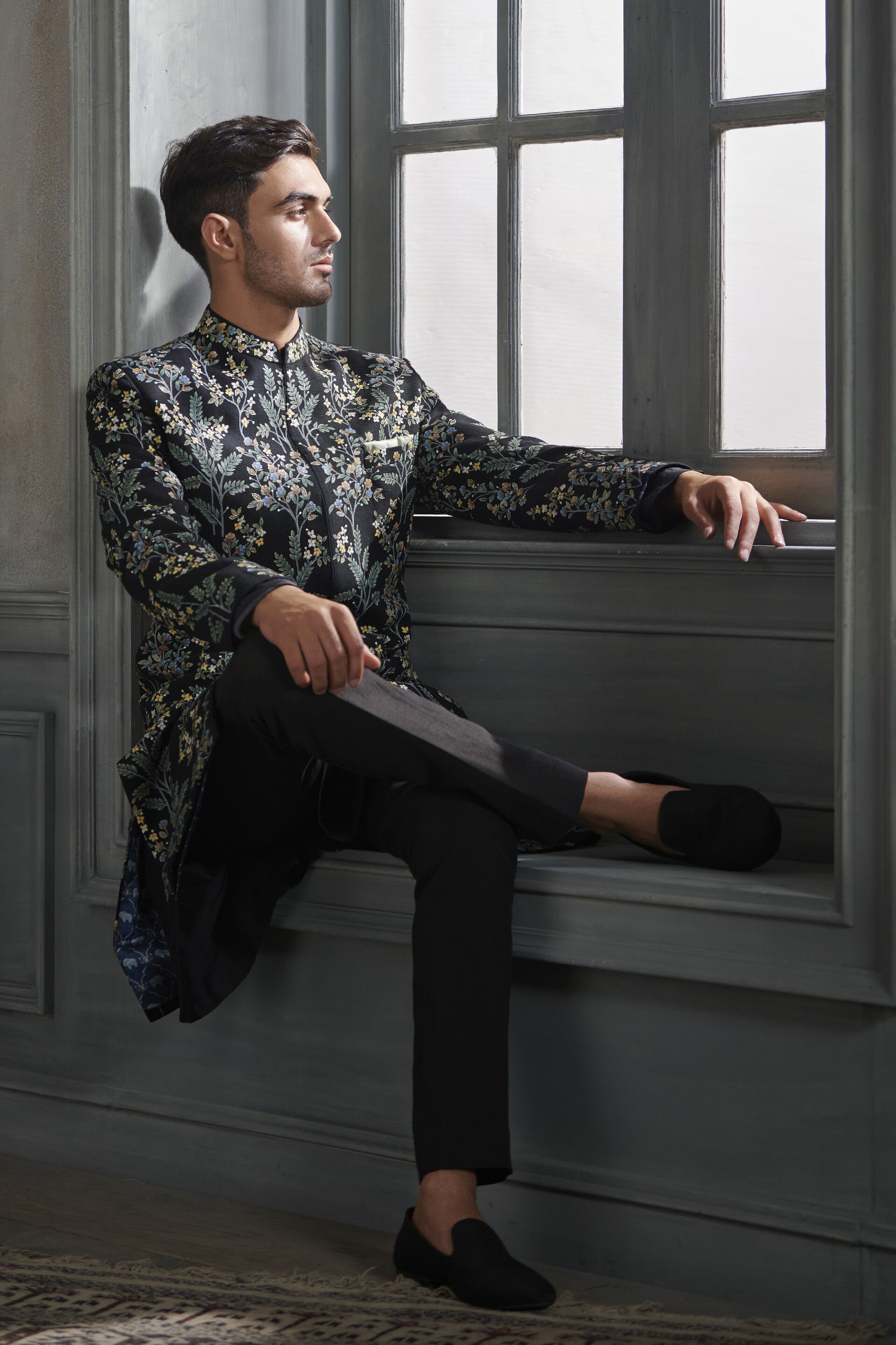 Aagniv Pichhwai Sherwani - Black, Black, image 3