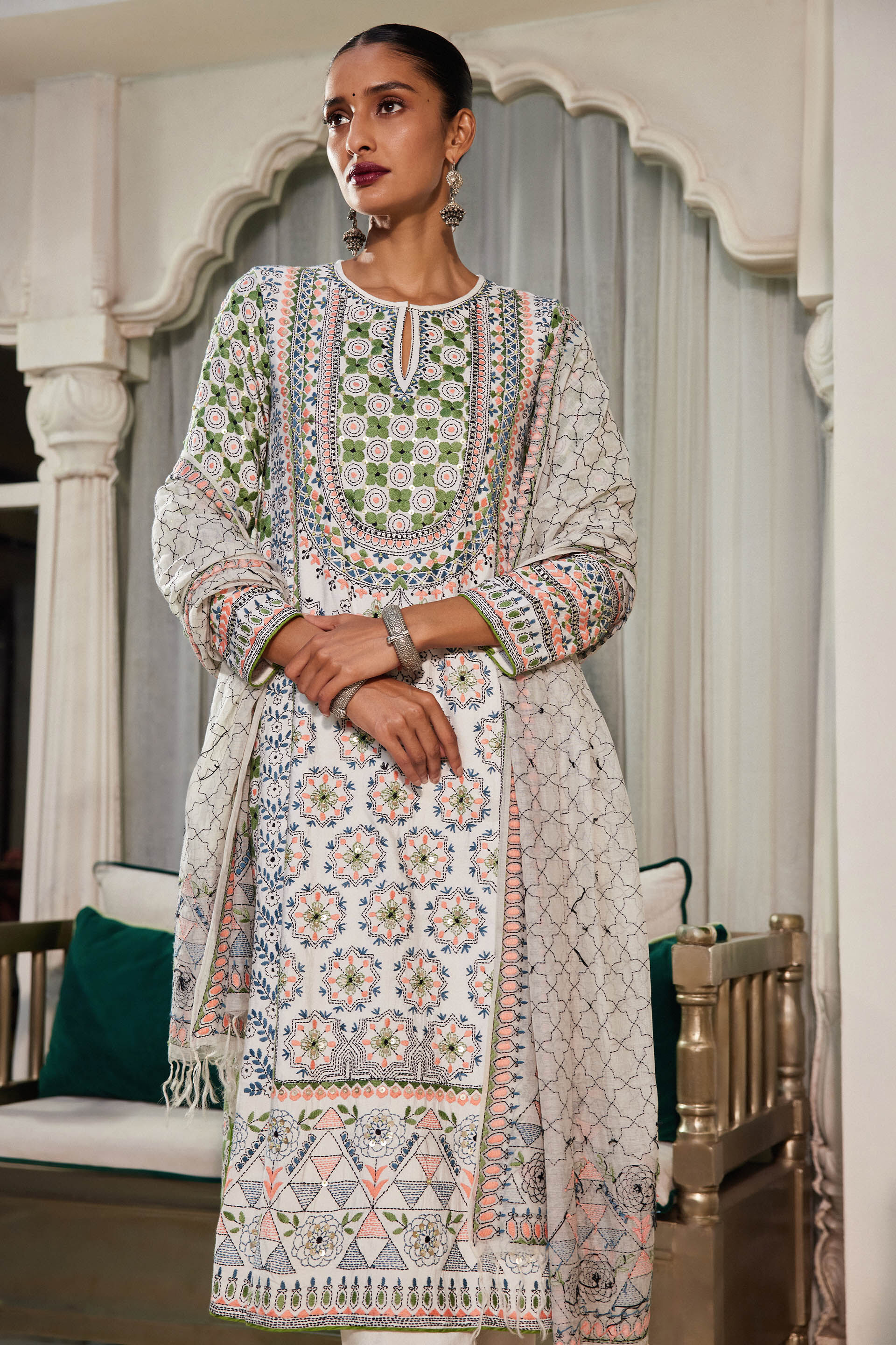 Anita dongre suit deals