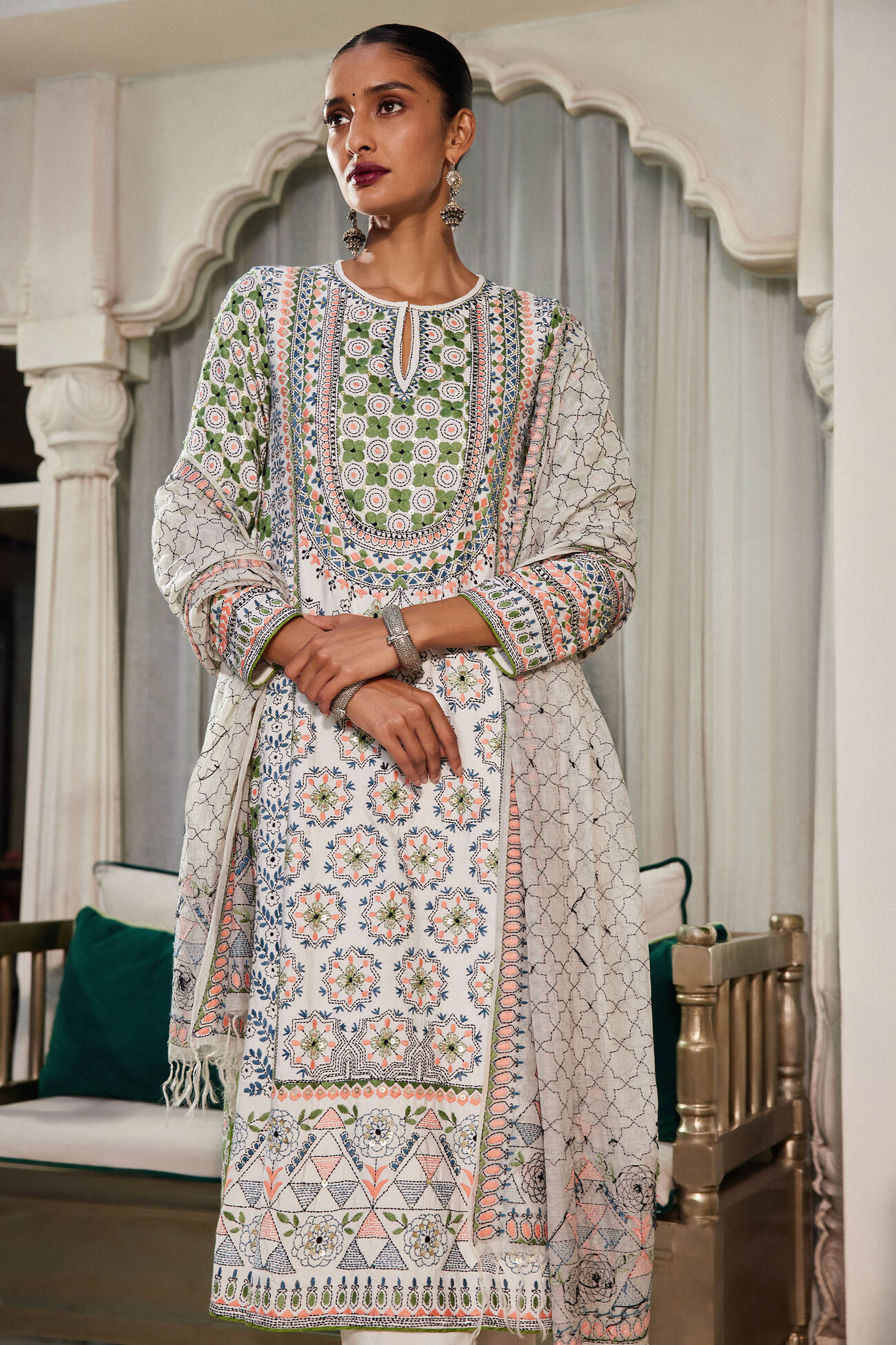 Noor Hand-embroidered Kantha Suit Set - White, White, image 3