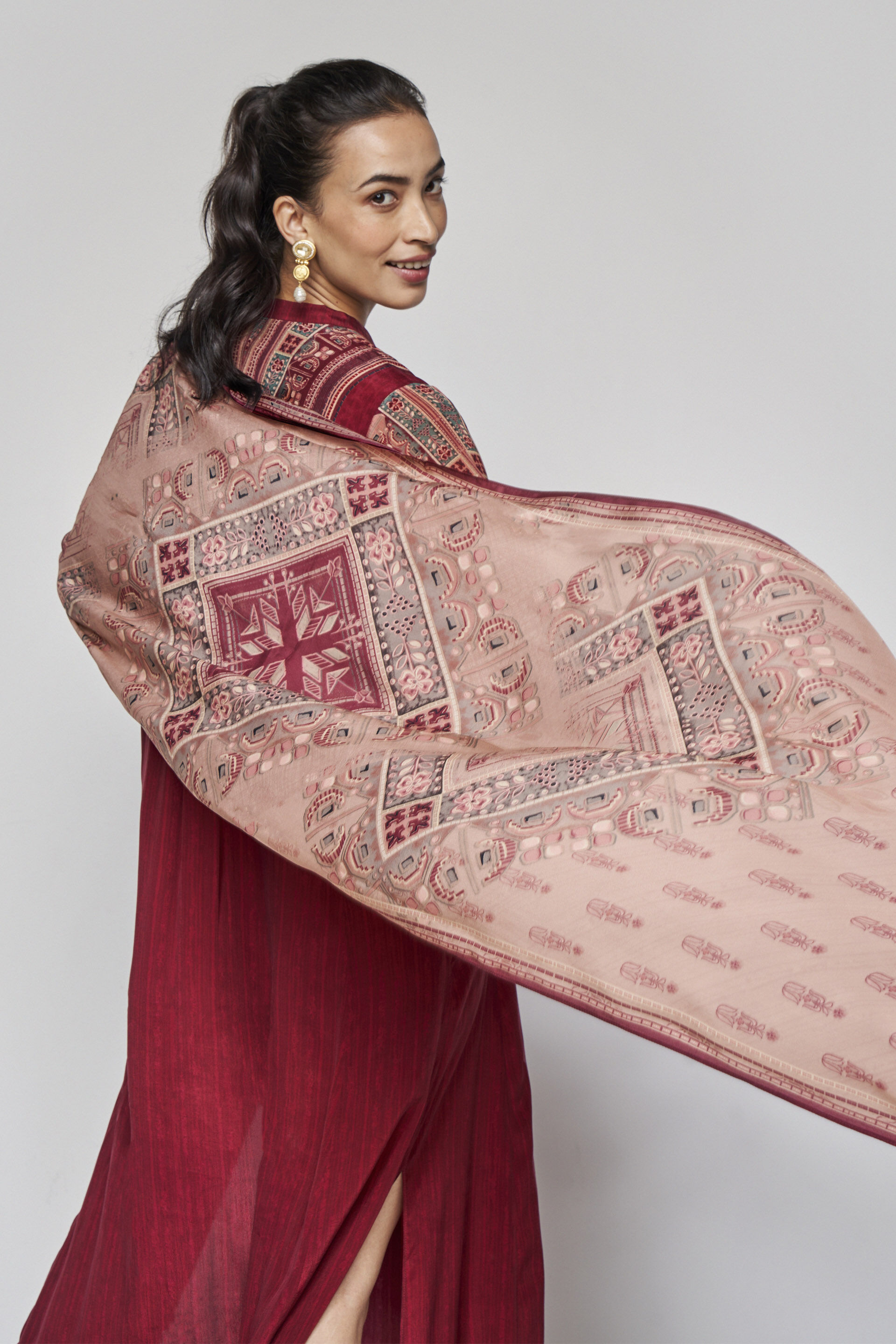 Rosario Stole - Onion Pink