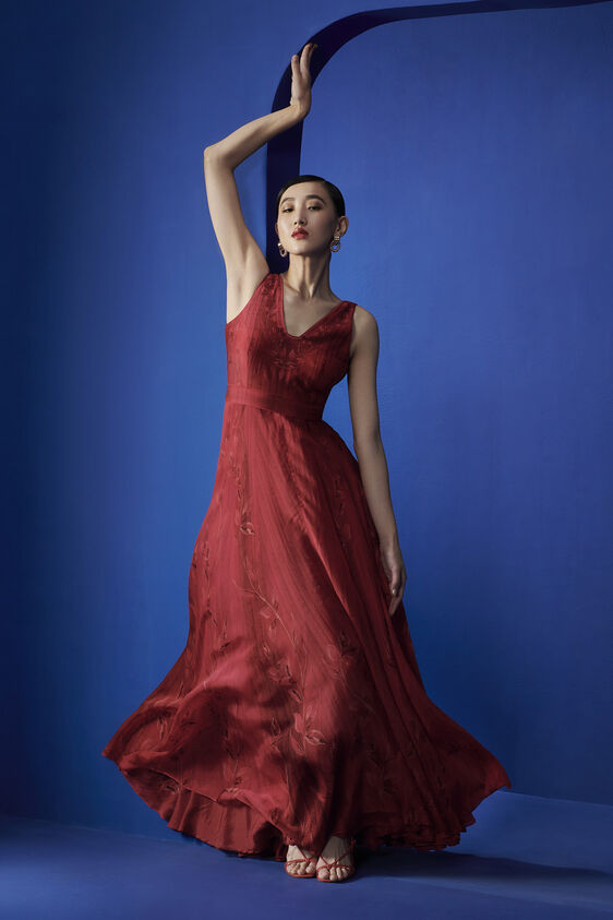 Kahlo Gown, Red, image 1