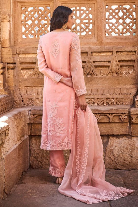 2 - Twin Doves Kurta Set – Blush, image 2