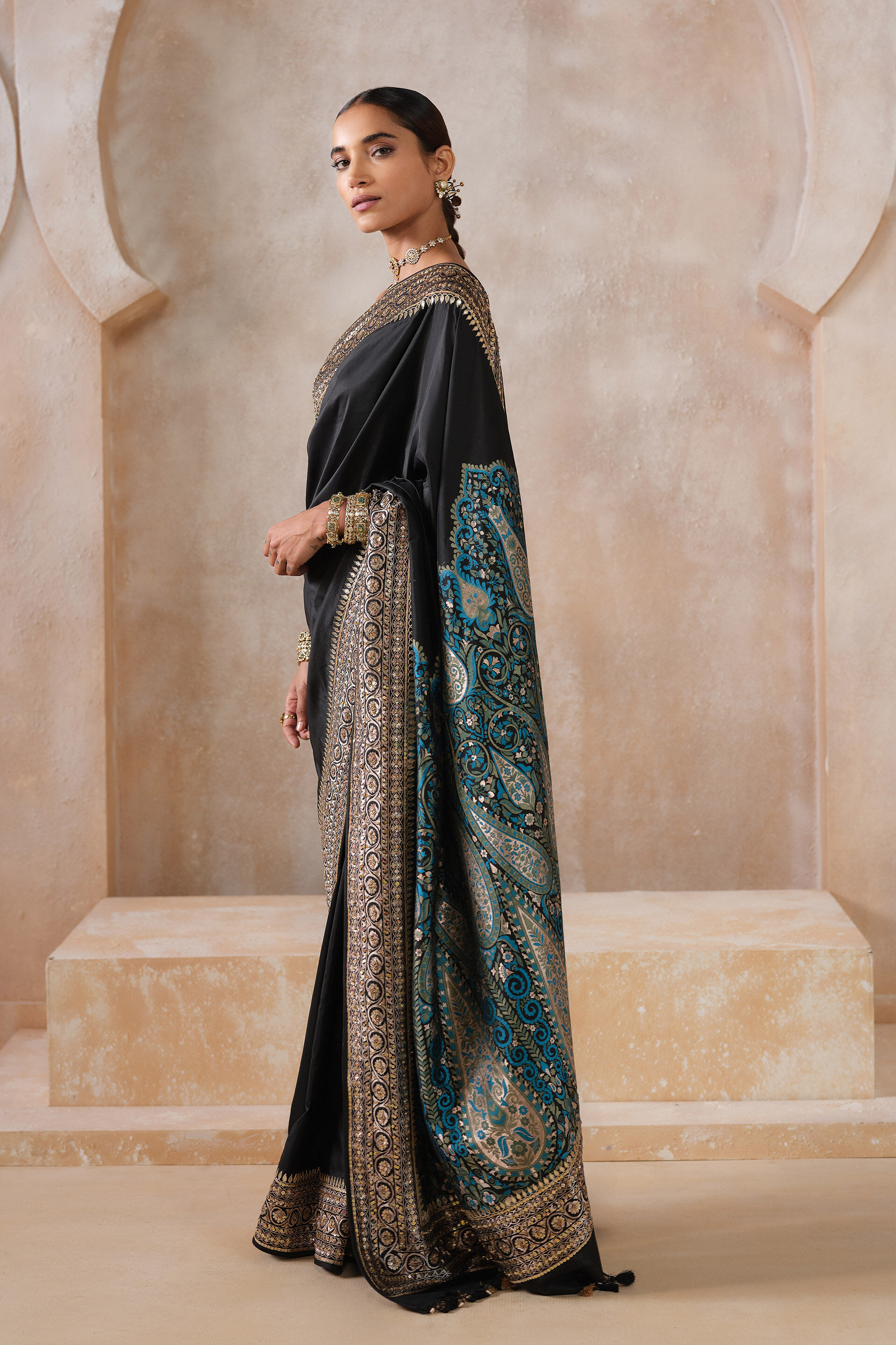 Anuranjita Handwoven Benarasi Silk Saree, Black, image 3