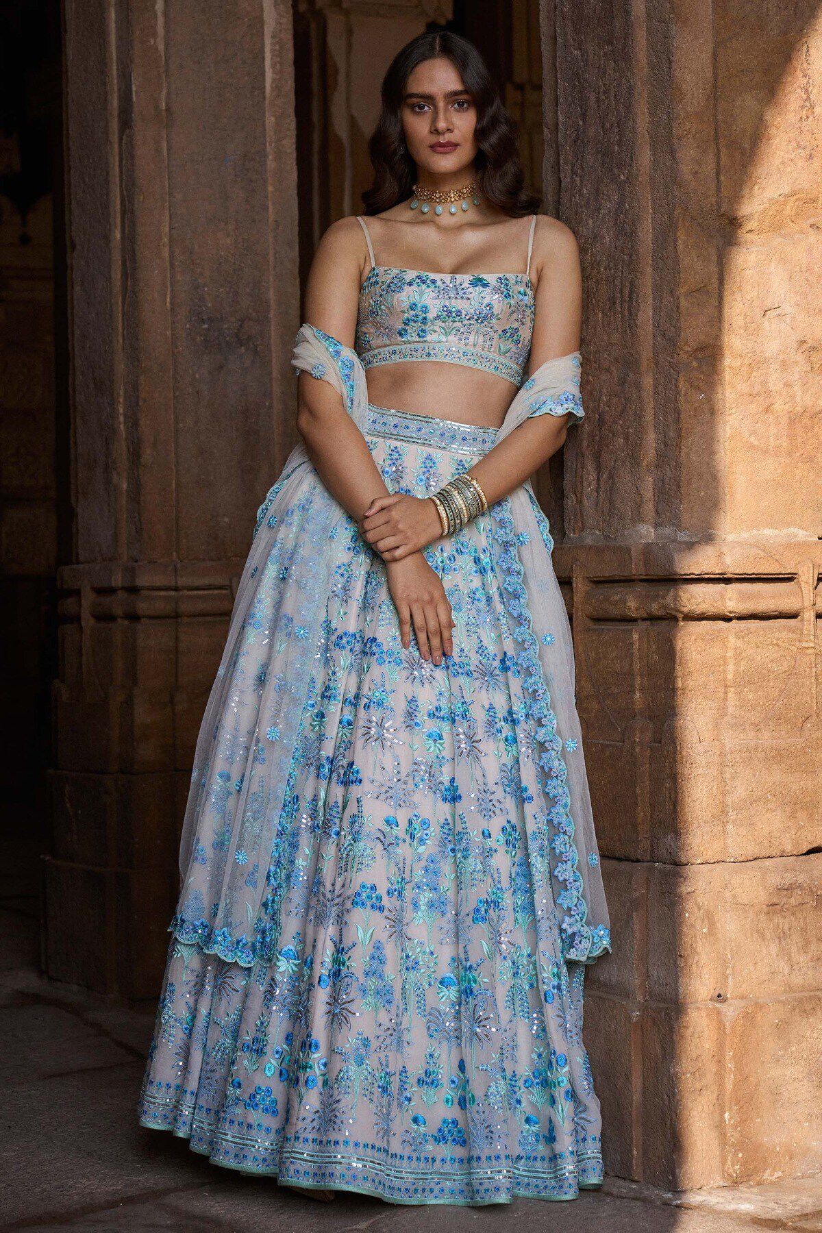 Beautiful Blue White Lengha. Designer Lengha With Heavy Embroidery , Indian  Ethnic Chanyacholi, Lengha Choli, Long Skirt, Bridesmaids - Etsy Finland