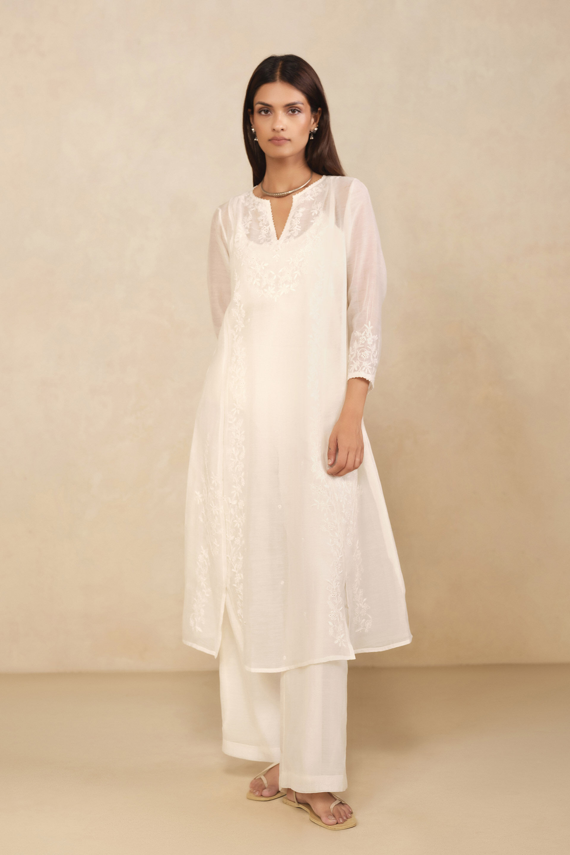 Haiku Hand-embroidered Chikankari Mul Kurta Set - Ivory
