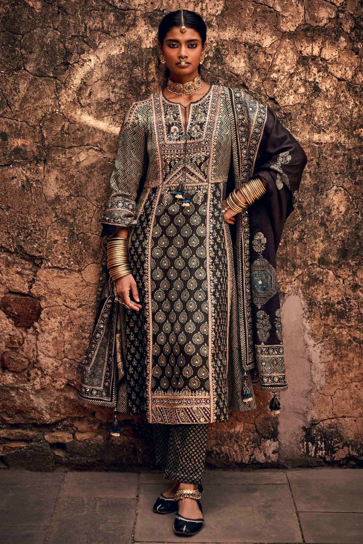 Anita dongre kurta deals