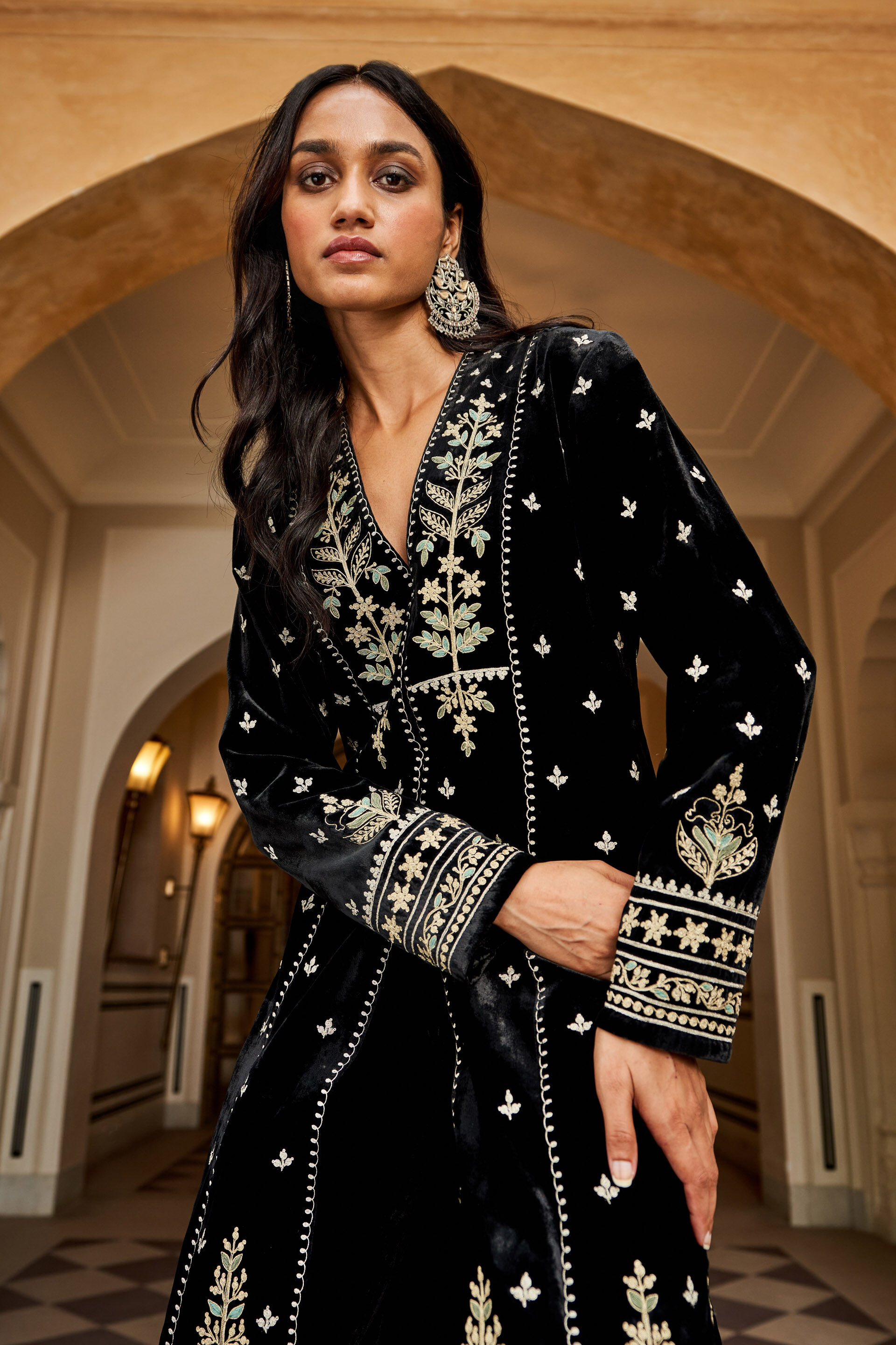 Anita dongre clearance velvet suit