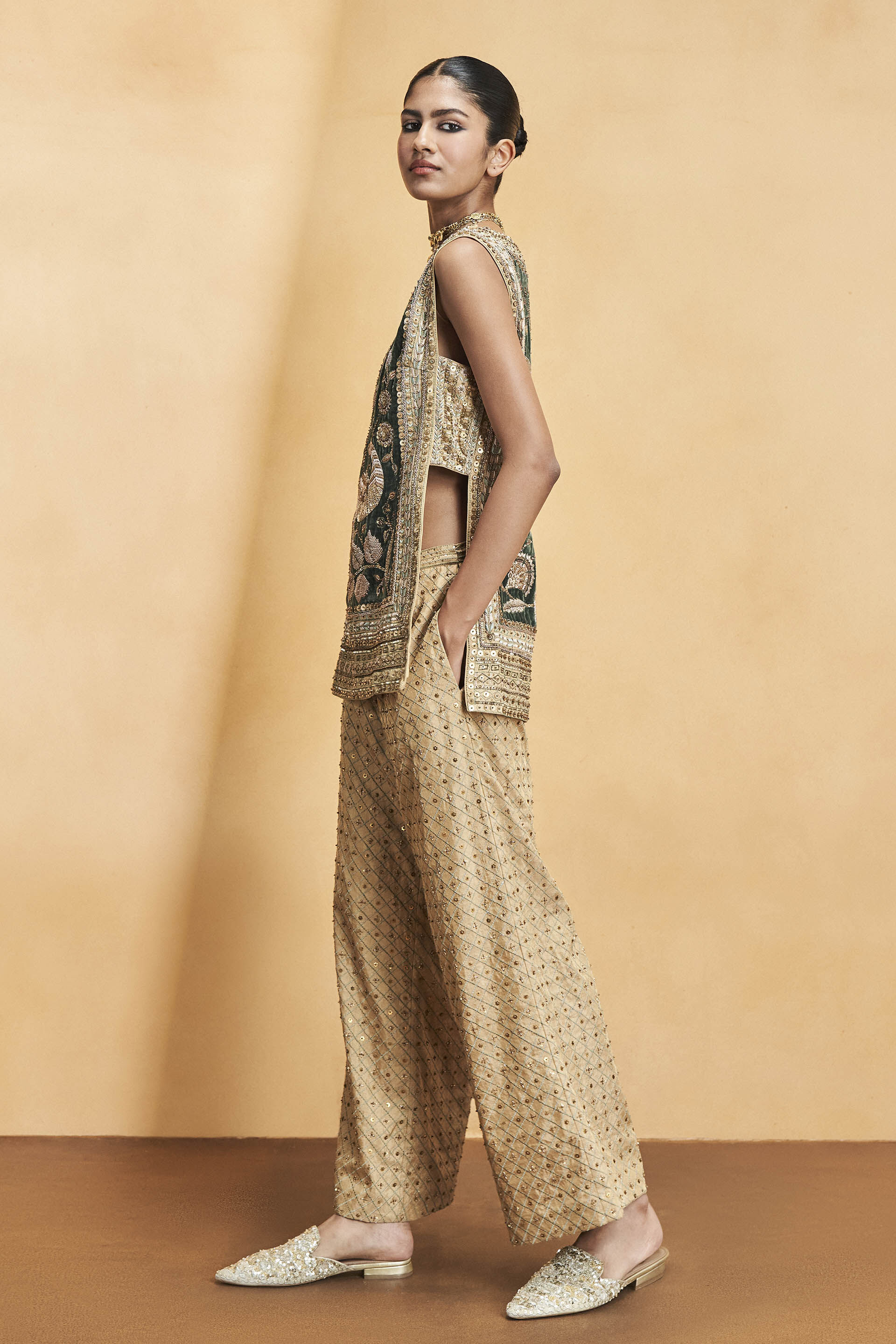 Heart Of The Forest Embroidered Zardozi Set - Gold, Gold, image 2