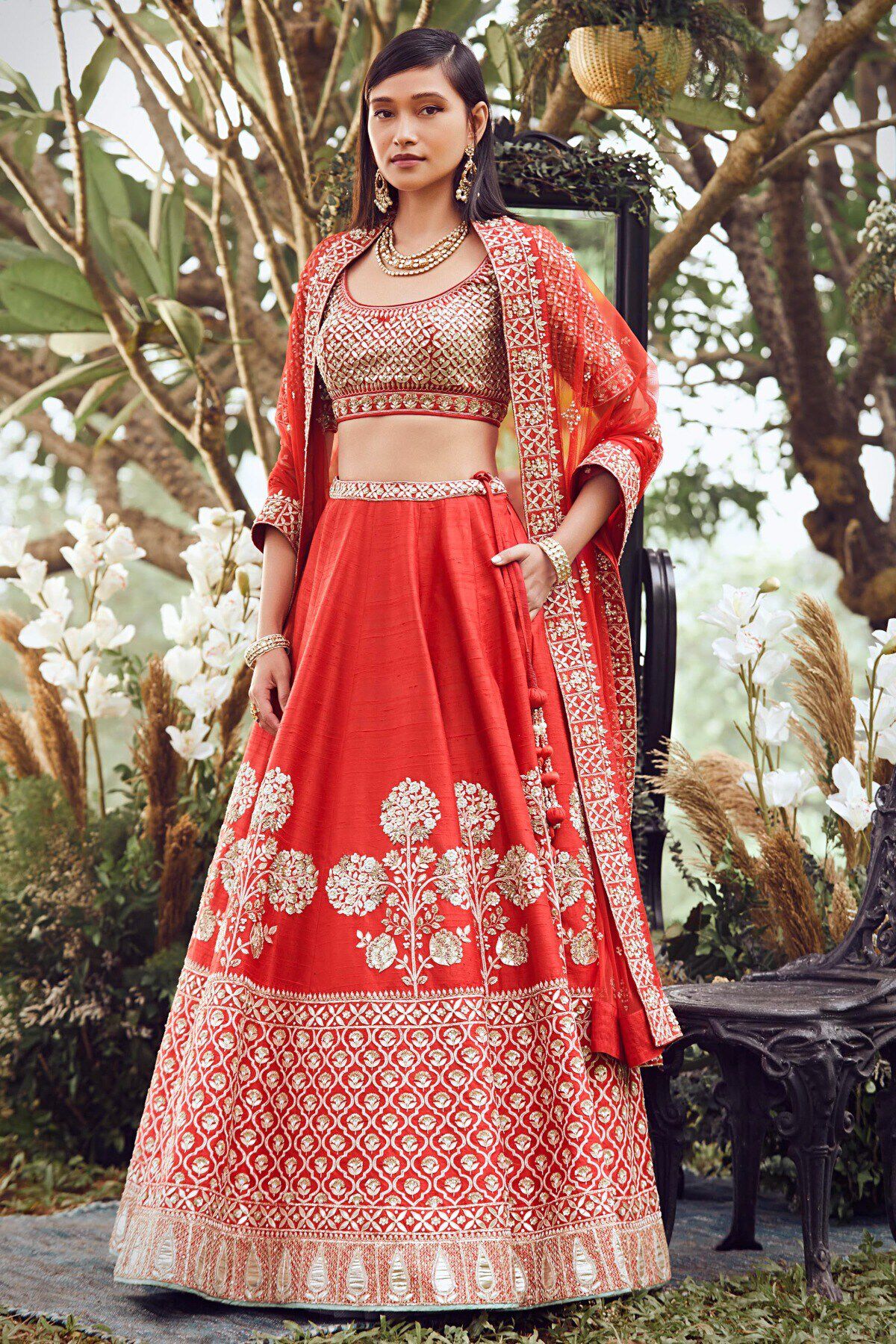 Daivi Lehenga