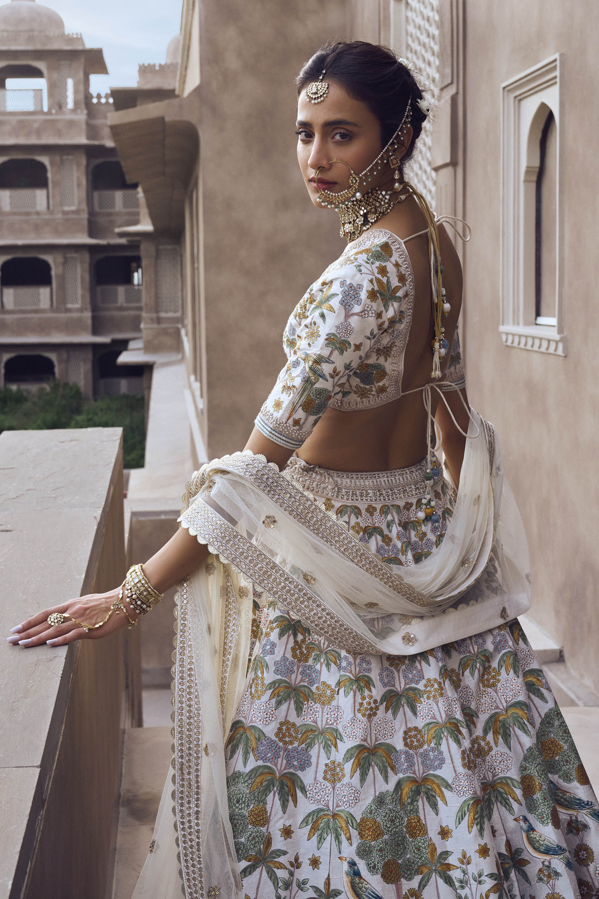 NAKKASHI INAAYAT 5164-5172 SERIES WEDDING LEHENGA BRIDAL LEHENGA BUY ONLINE  IN INDIA – Wholesaleyug | Indian wedding lehenga, Clothing brand, Lehenga  designs