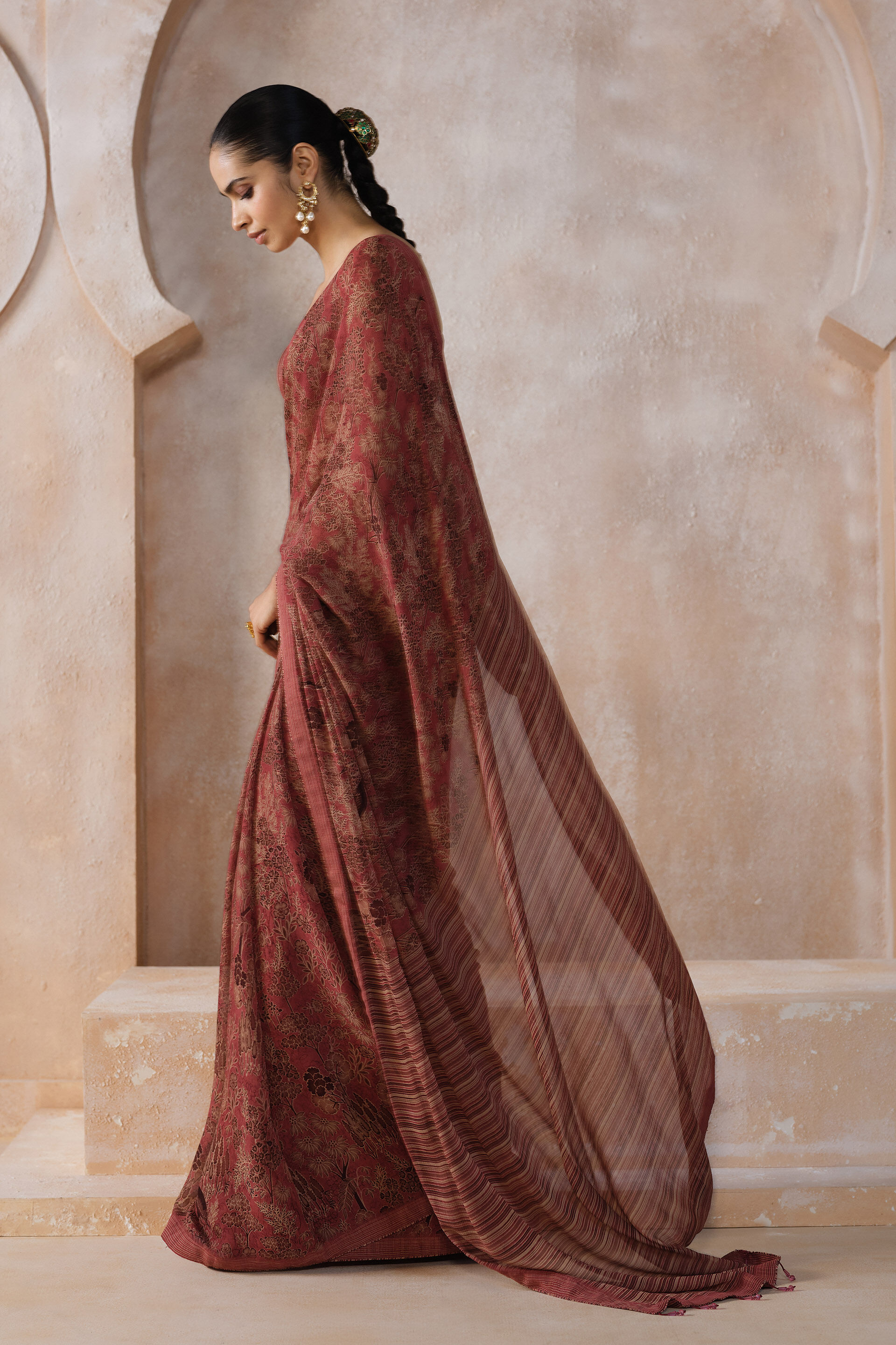 Onerva Chiffon Saree - Pink, Onion Pink, image 3