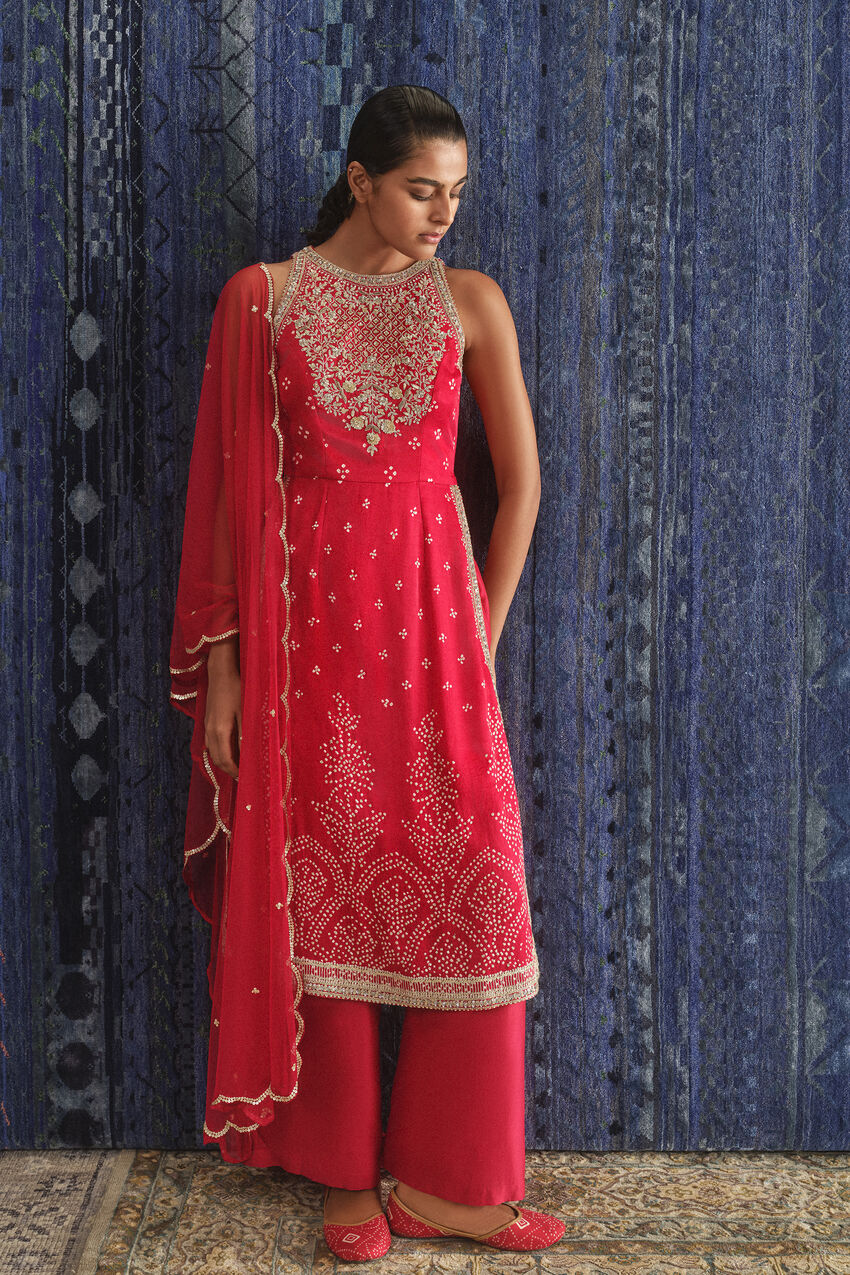 silk bandhani dress Gajji Silk Bandhani Dress Red Colour Pure Gaji Silk Bandhani Kaftan Yana Fab 3898882