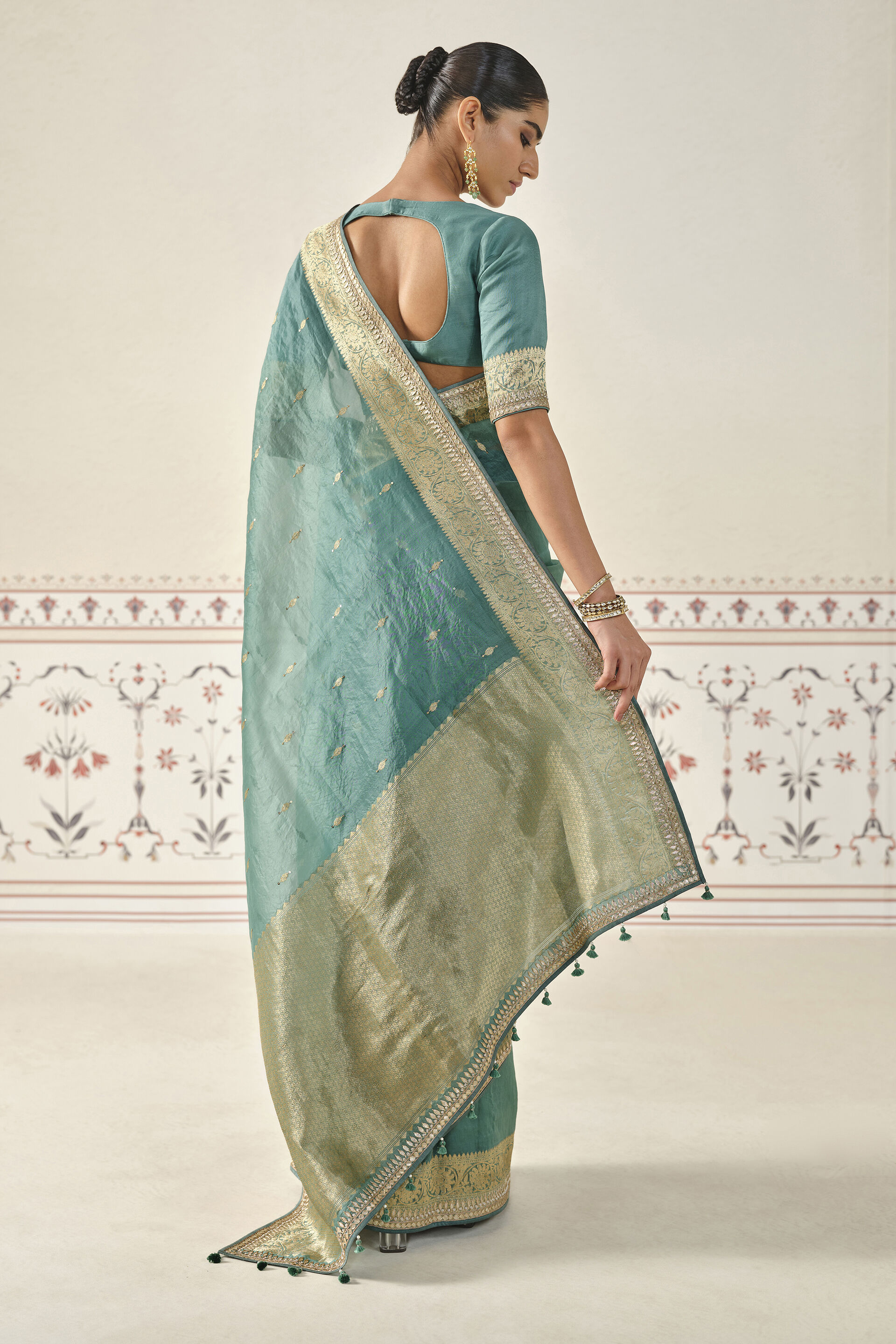 Indraja Handwoven Benarasi Silk Saree - Green