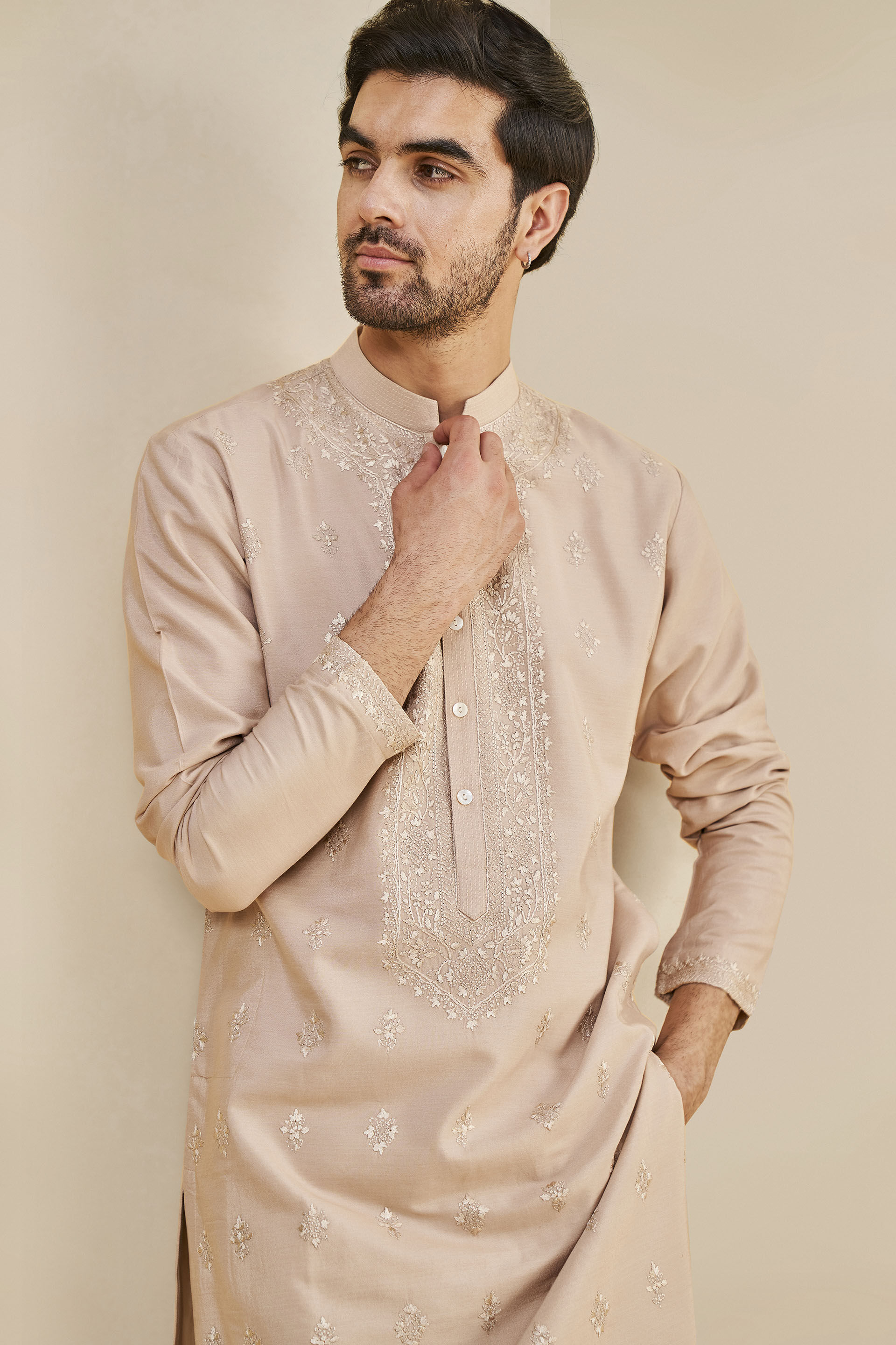 Shirom Embroidered Chikankari Kurta - Salmon, Salmon, image 4