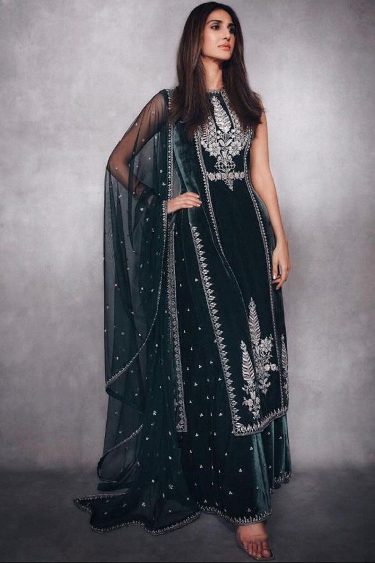 1 - Zaida Set, image 1