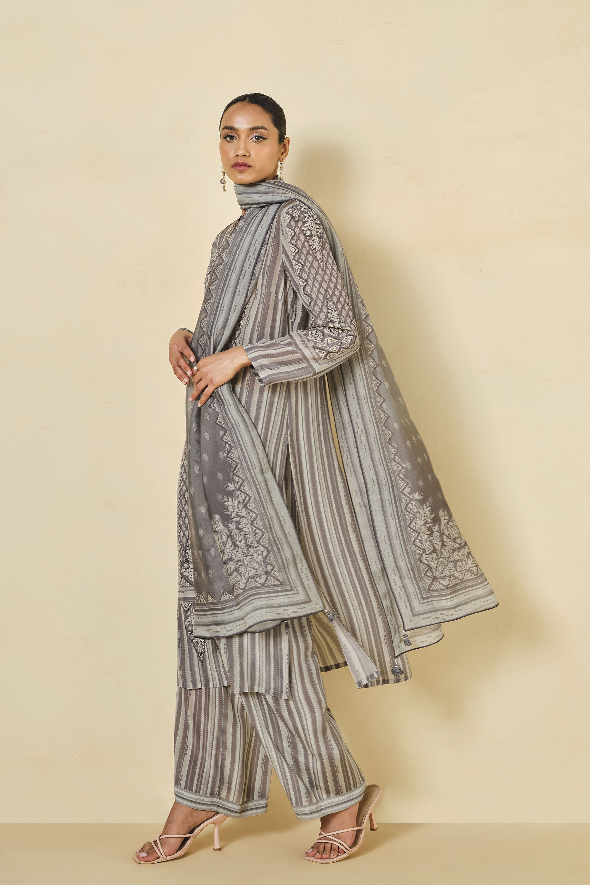 Anita dongre sale online shop