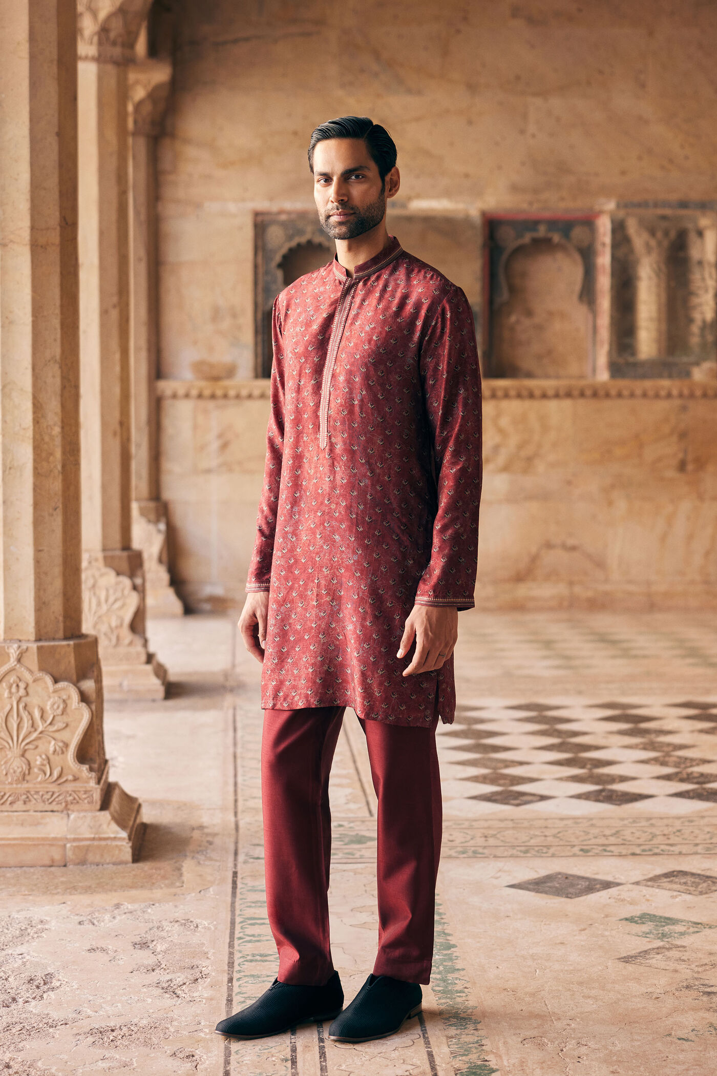 Humair Printed Kurta - Maroon