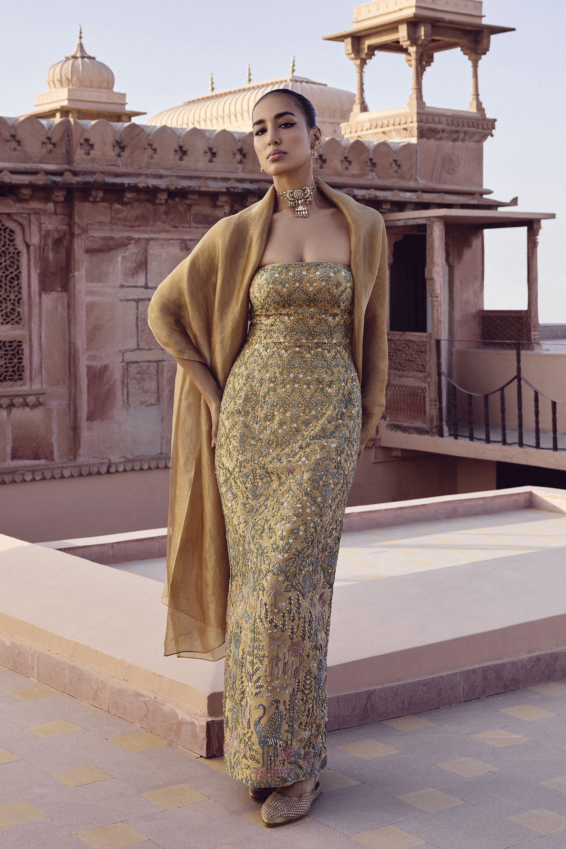 Sahuri Embroidered Silk Gown - Gold
