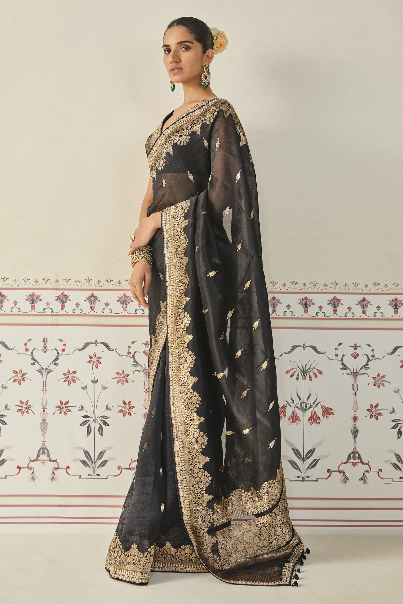 Samera Handwoven Benarasi Silk Saree - Black, Black, image 4