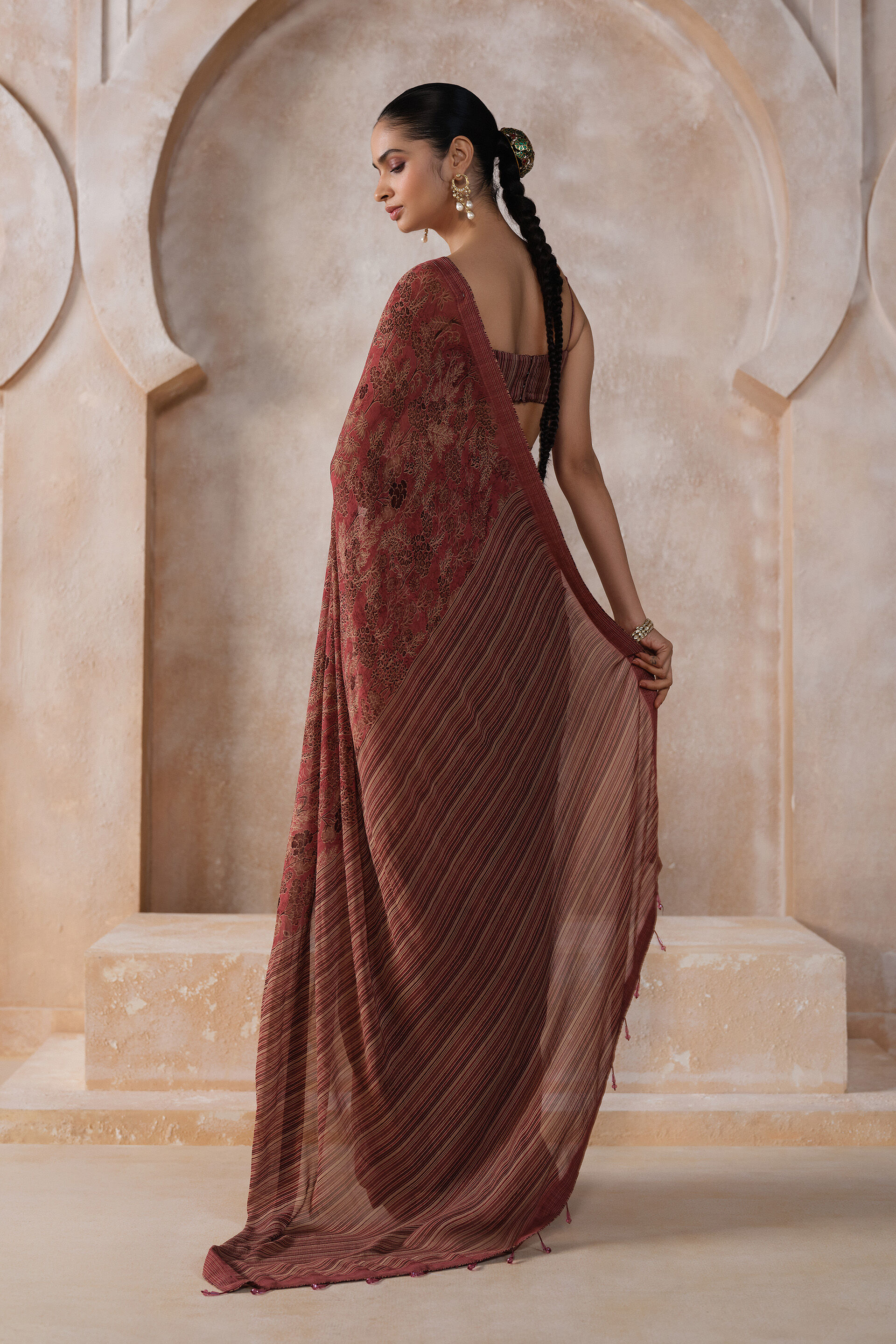 Onerva Chiffon Saree - Pink